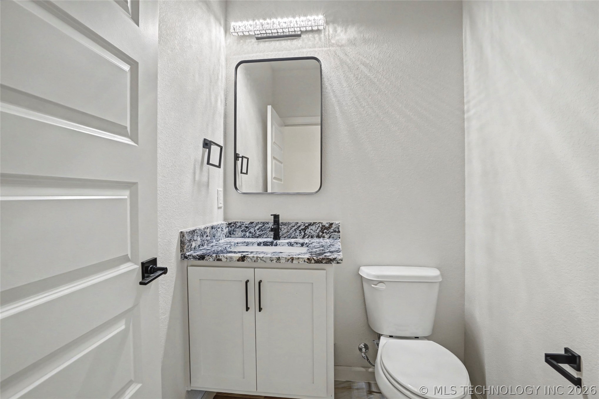 23087 E 106th Place S Property Photo 17