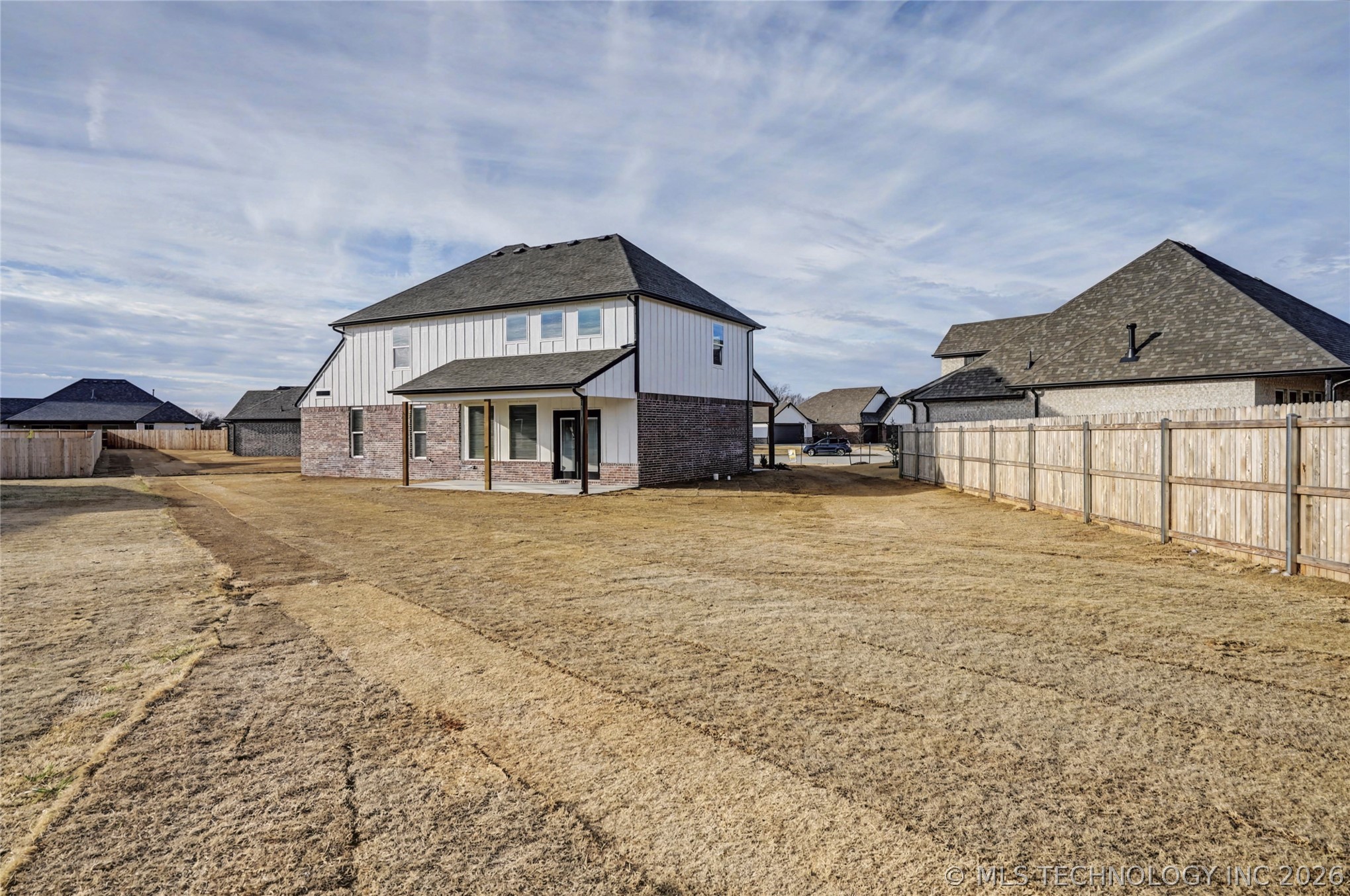 23087 E 106th Place S Property Photo 27