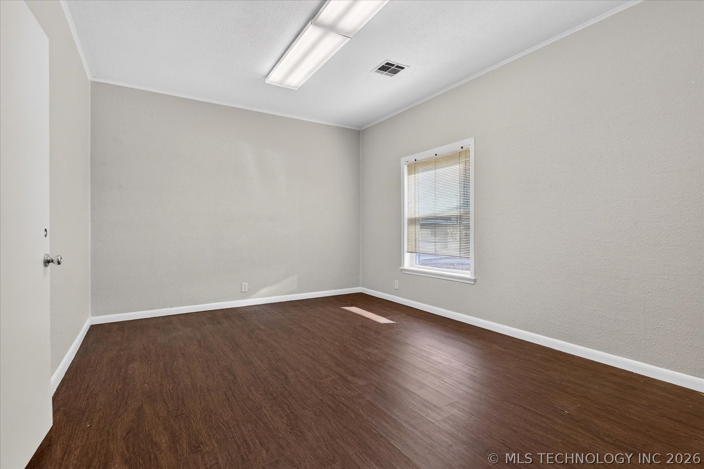 1201 Se Frank Phillips Boulevard Property Photo 24