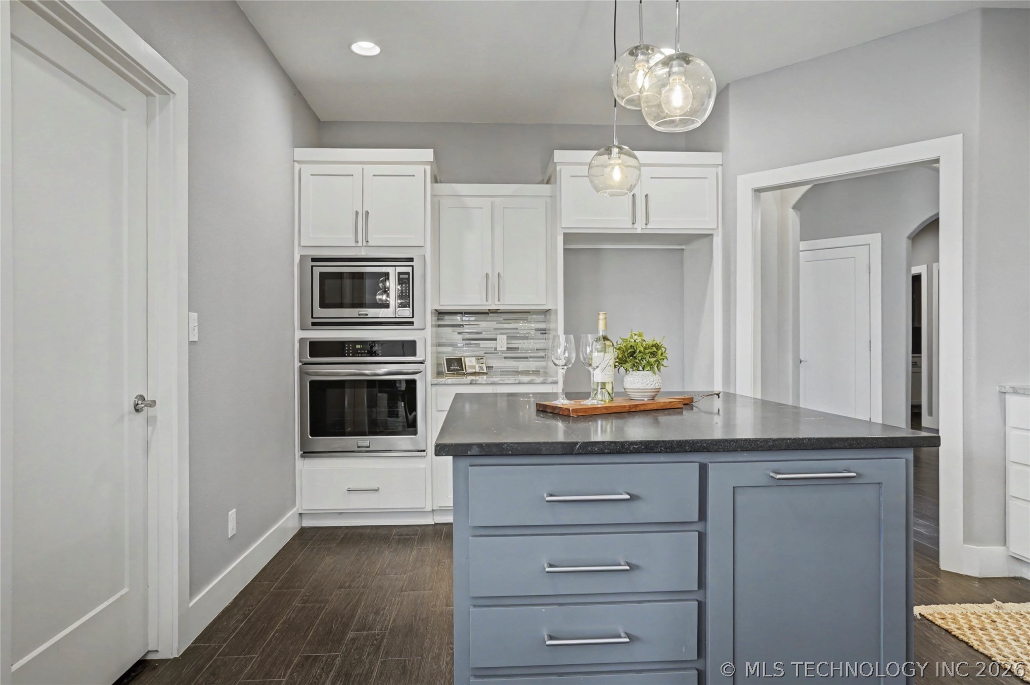 11427 S Ash Street Property Photo 15