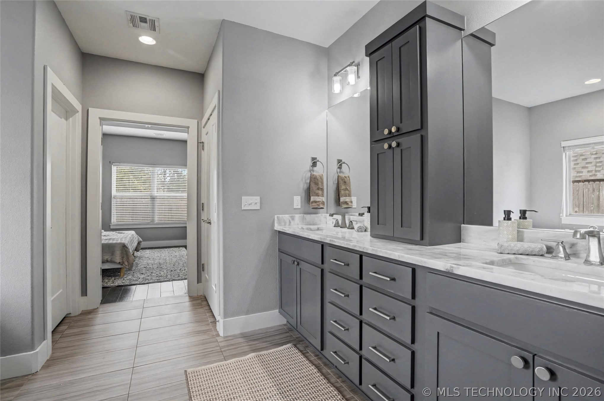 11427 S Ash Street Property Photo 21