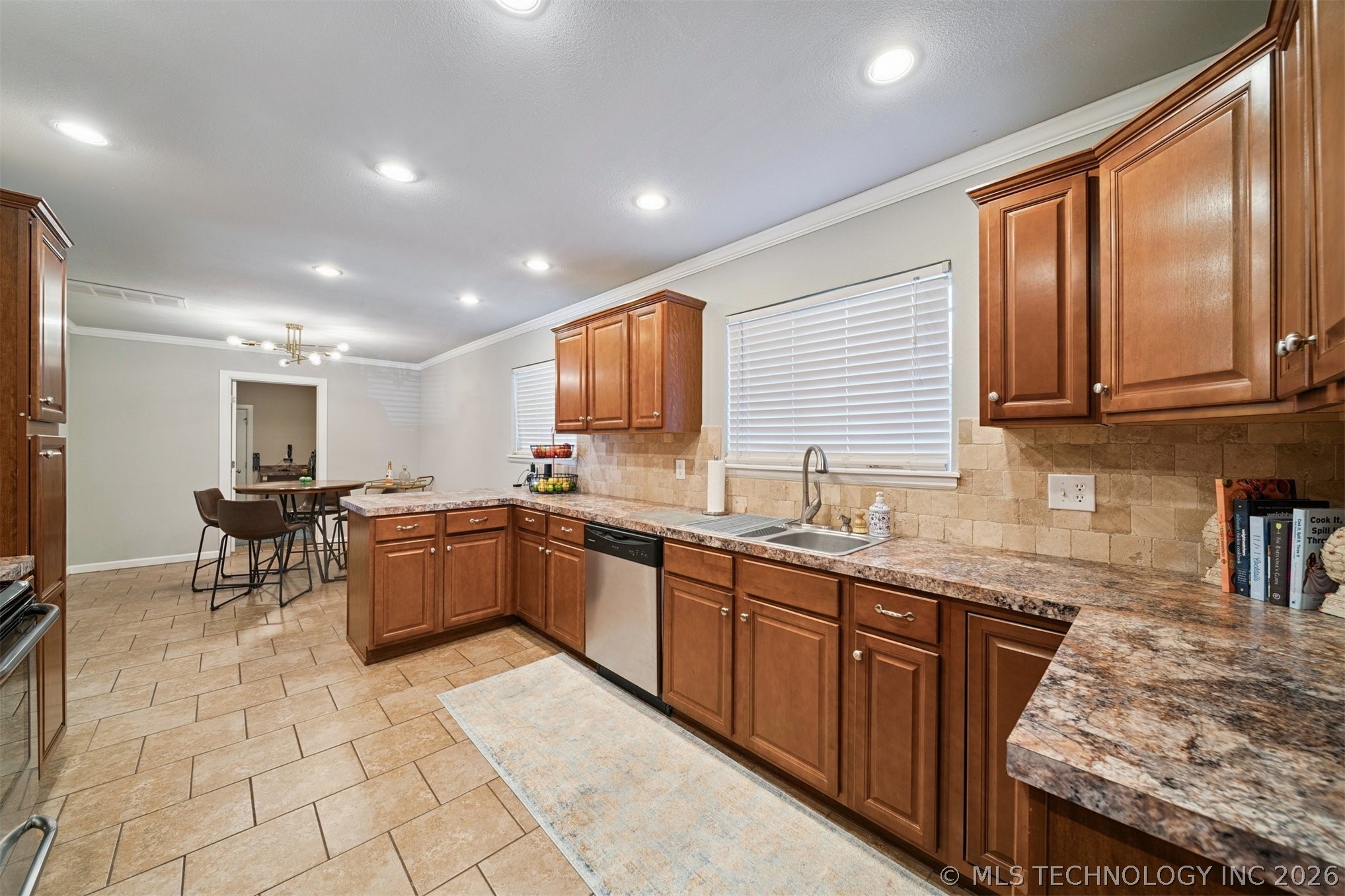 5144 E 30th Place Property Photo 12