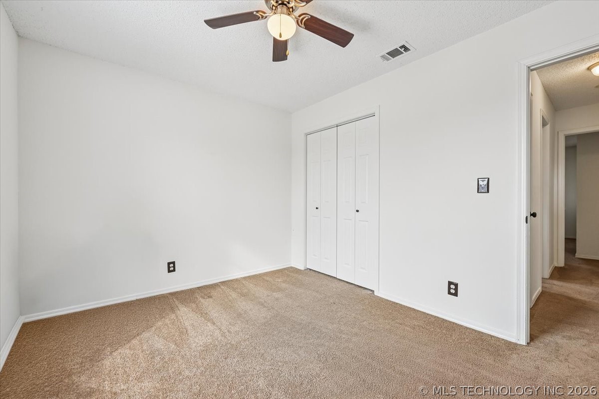 13773 S Oak Place Property Photo 23