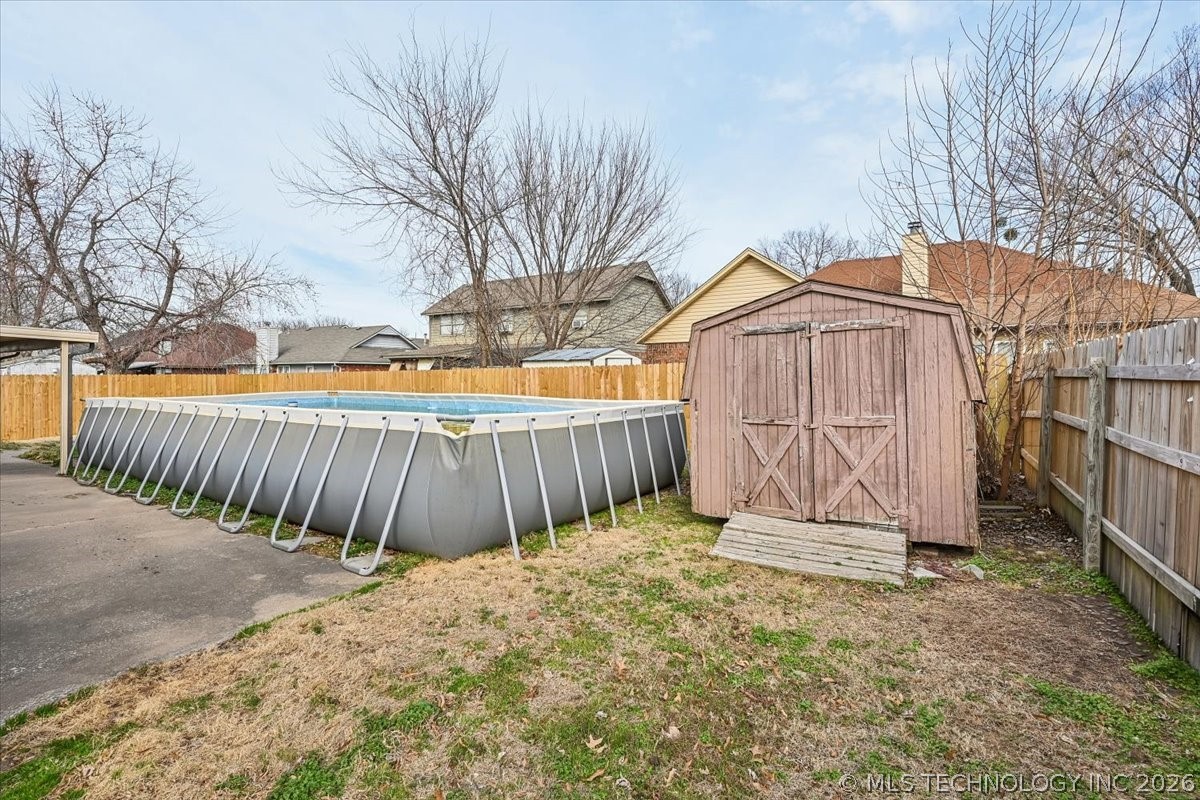 13773 S Oak Place Property Photo 32