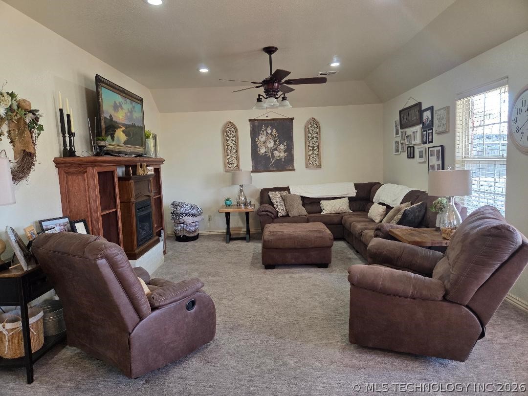 1410 Sweetgum Place Property Photo 16