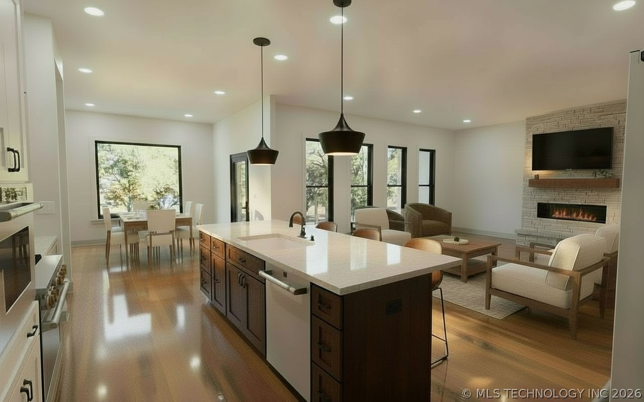 11215 S 217th East Avenue Property Photo 3