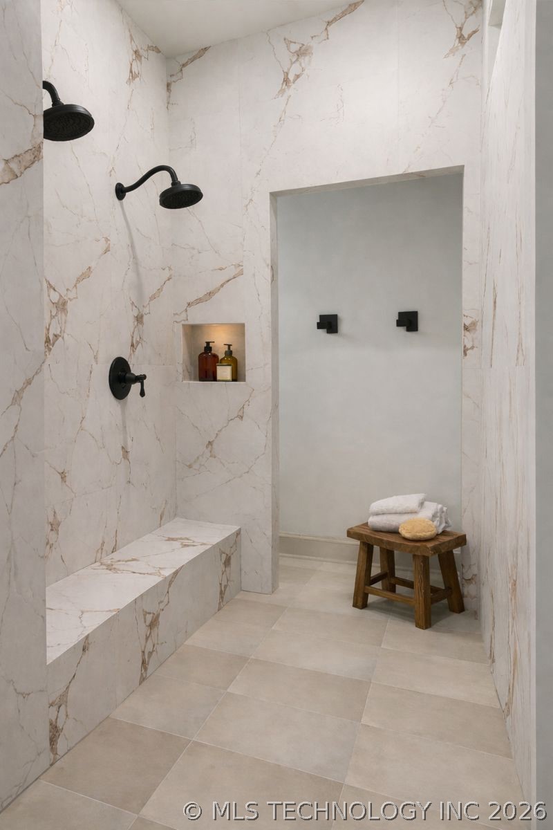 11215 S 217th East Avenue Property Photo 5