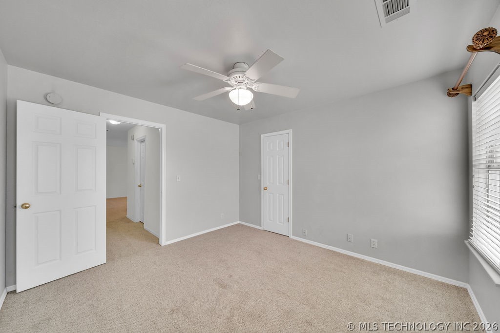 10304 E 90th Street North Property Photo 35