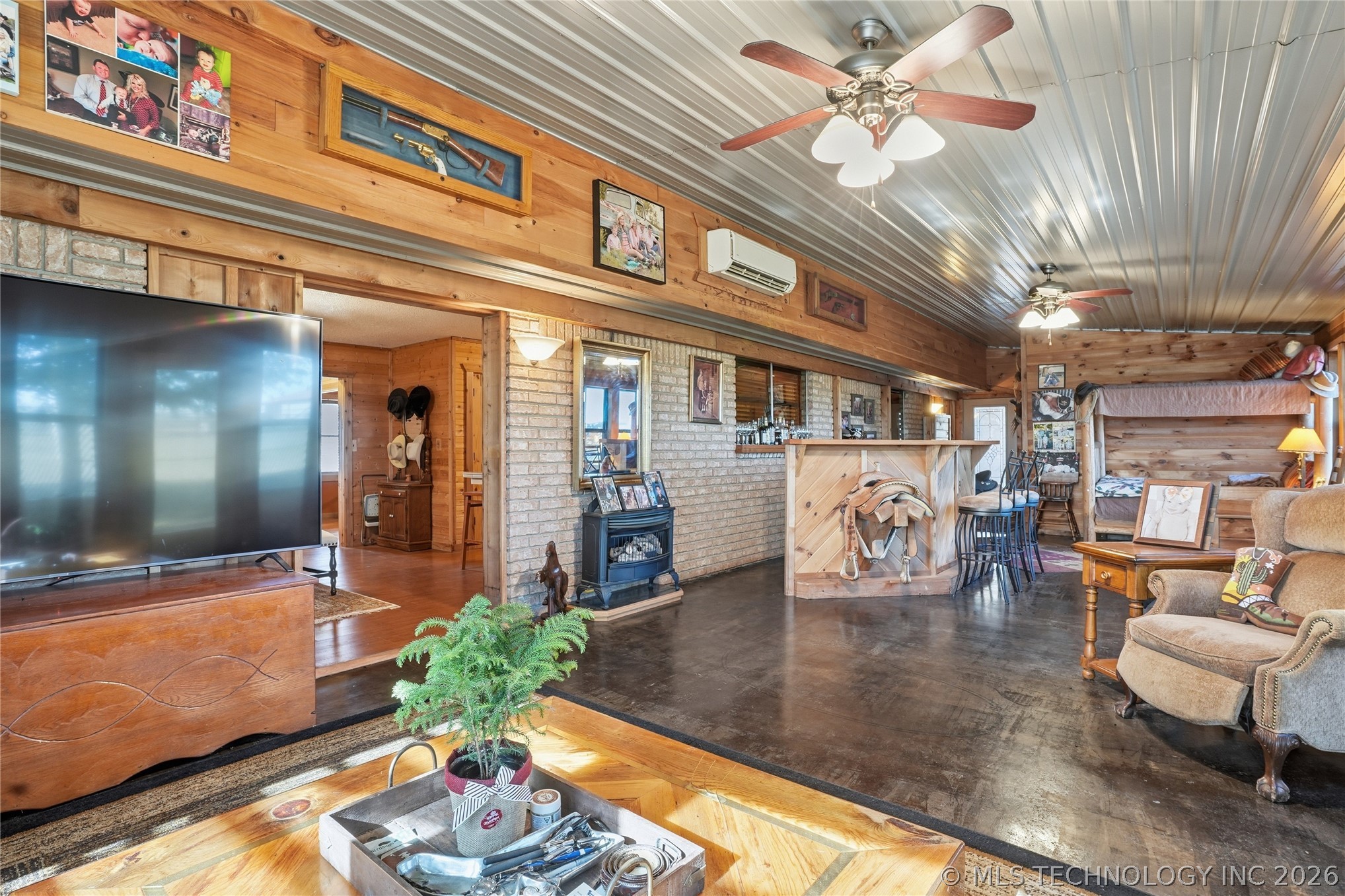 2604655 Property Photo 16