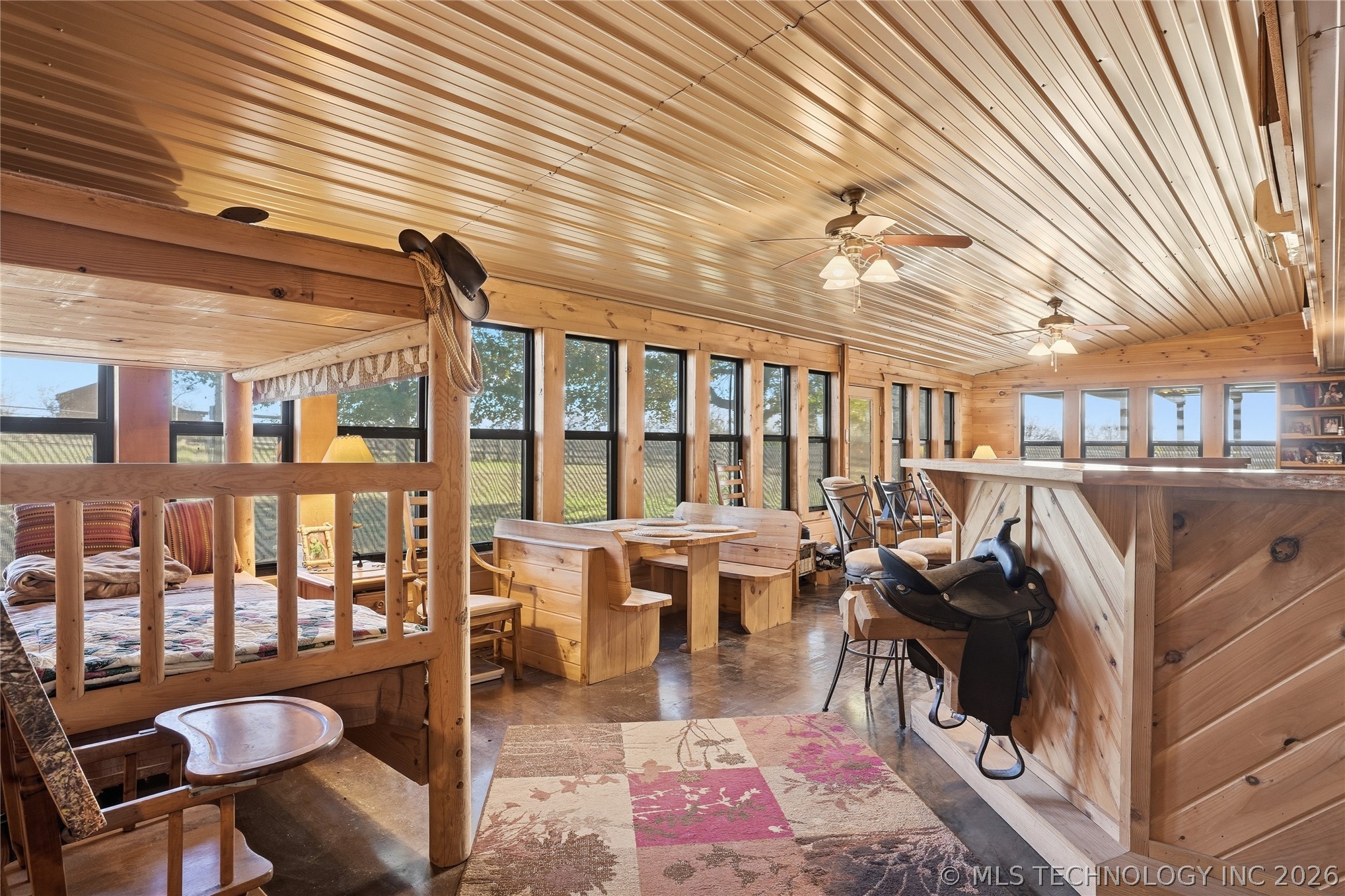 2604655 Property Photo 22