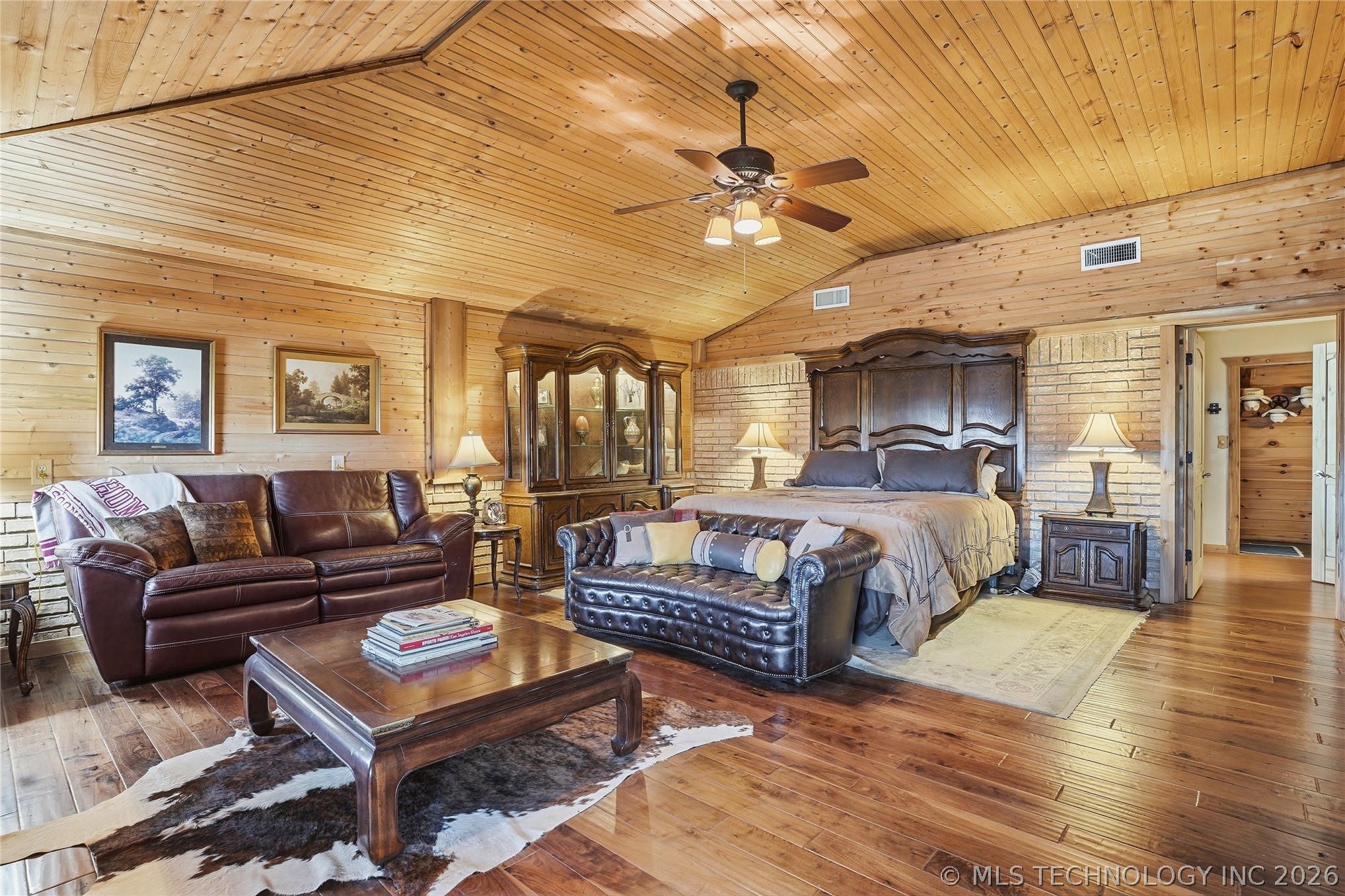 2604655 Property Photo 26