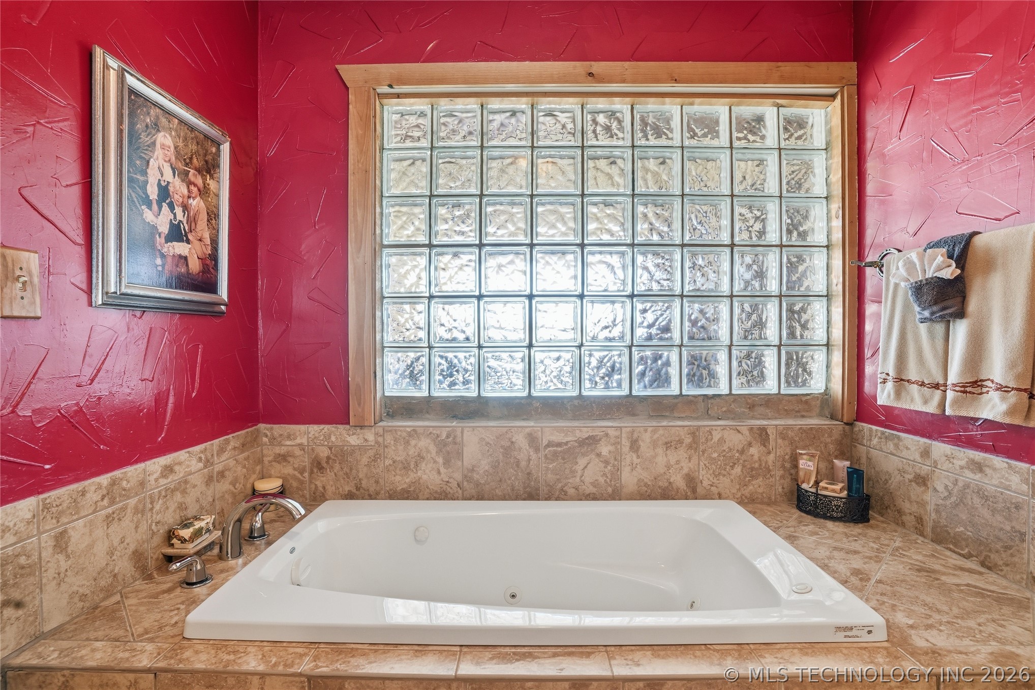 2604655 Property Photo 33