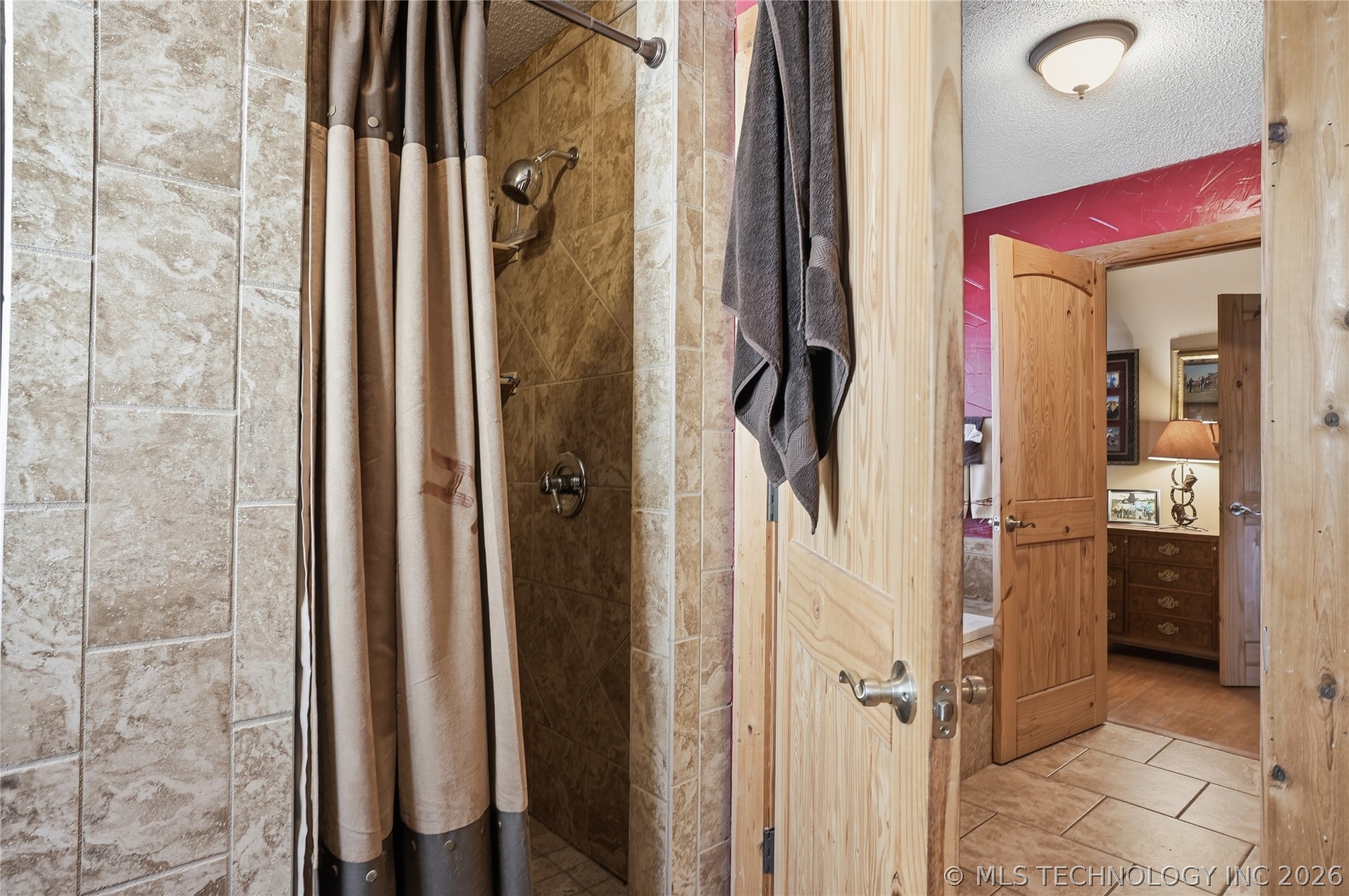 2604655 Property Photo 35