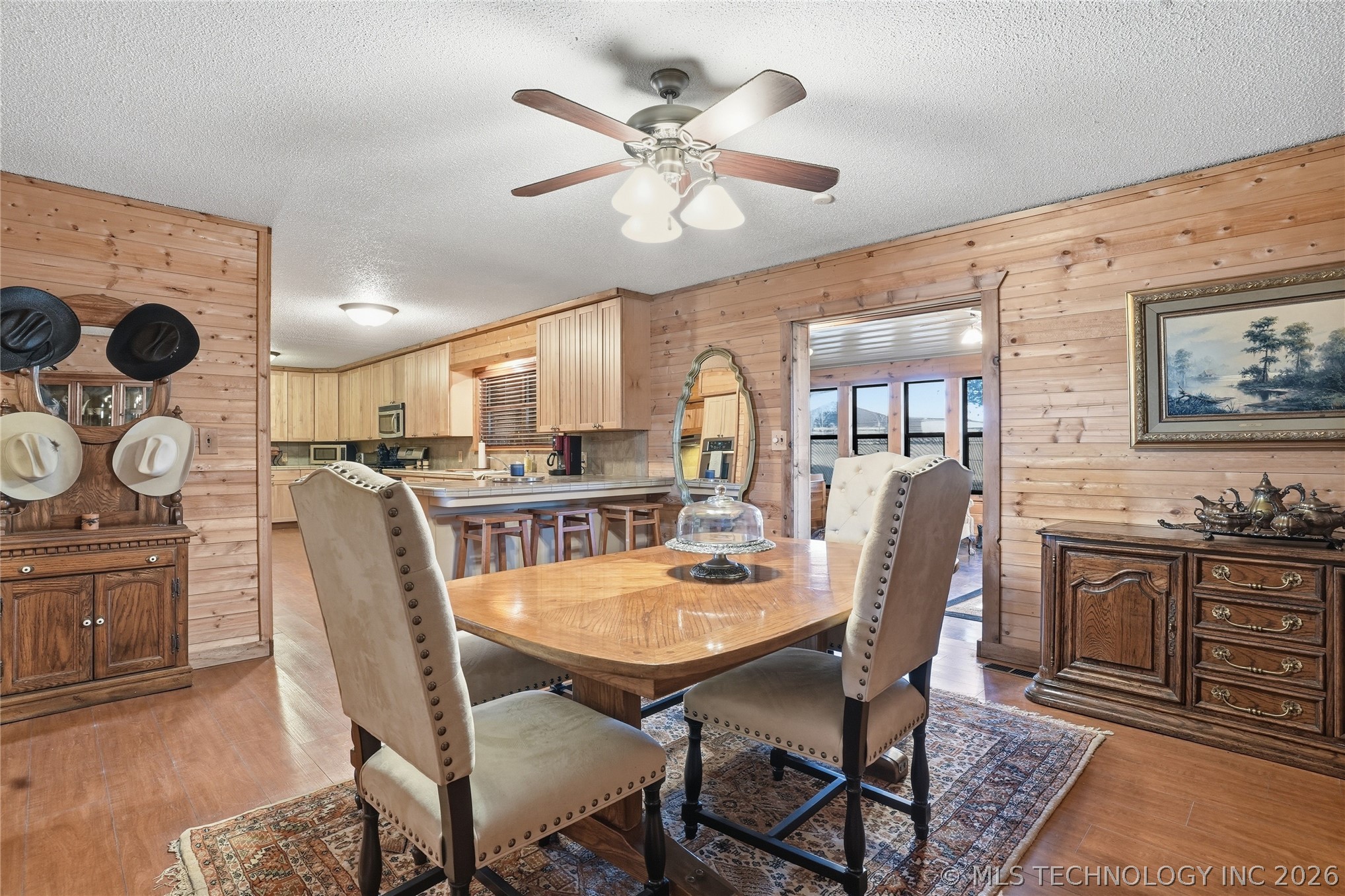 2604655 Property Photo 37