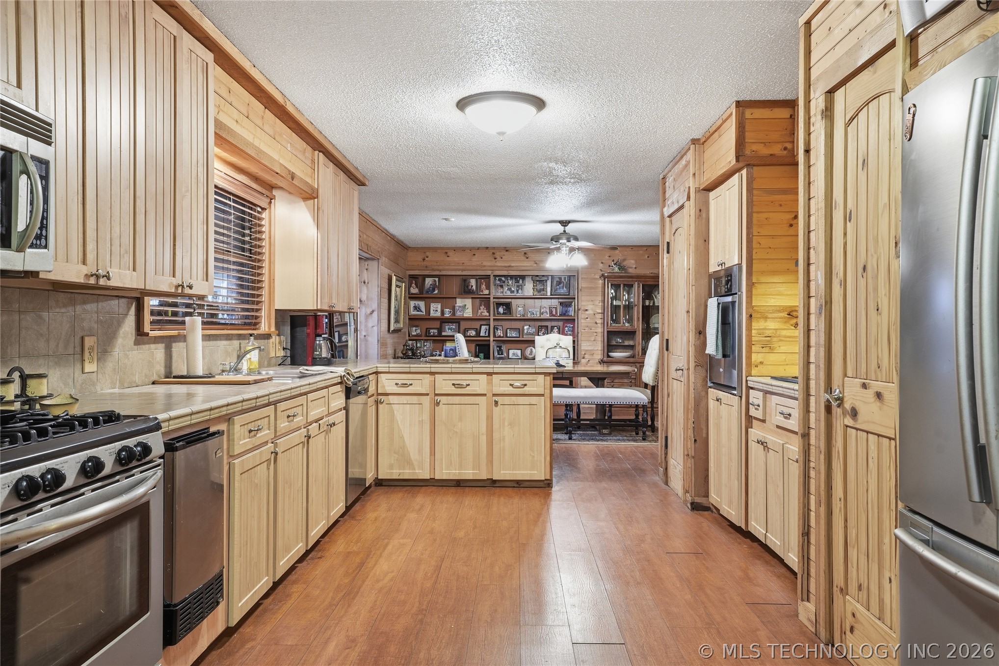 2604655 Property Photo 45