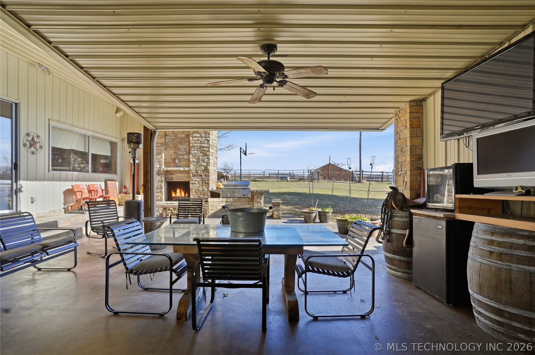 2604655 Property Photo 70