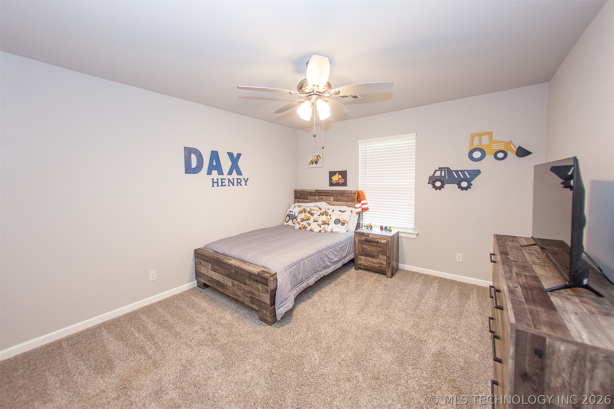 2429 W Union Street Property Photo 35