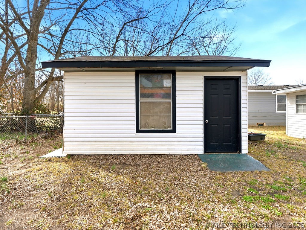 901 S Johnston Street Property Photo 30