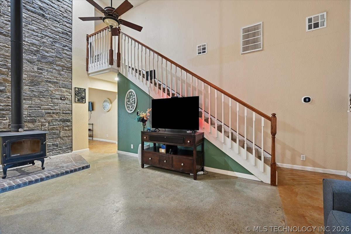 1432 S Ann Lane Property Photo 9