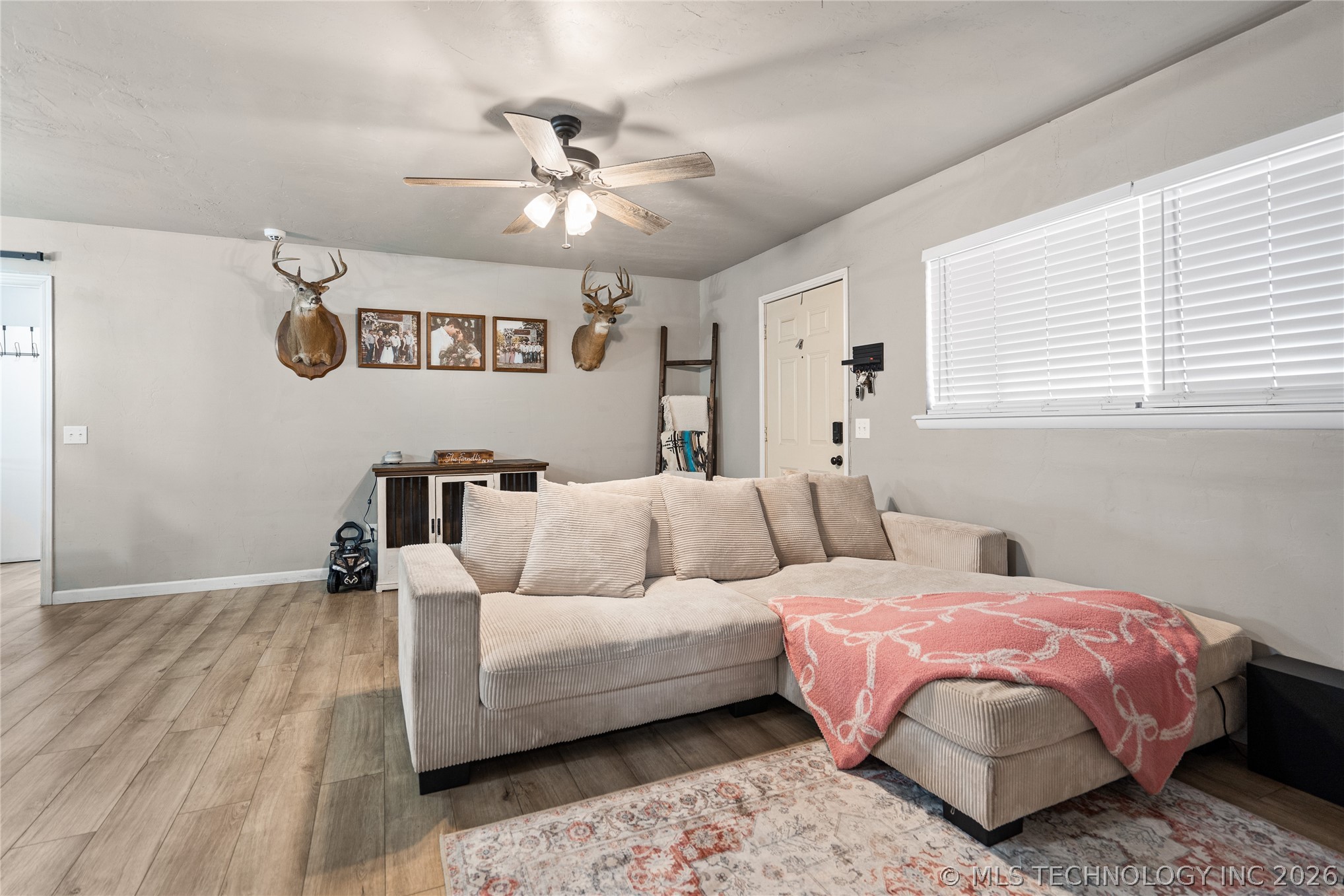 1419 W Oklahoma Property Photo 10