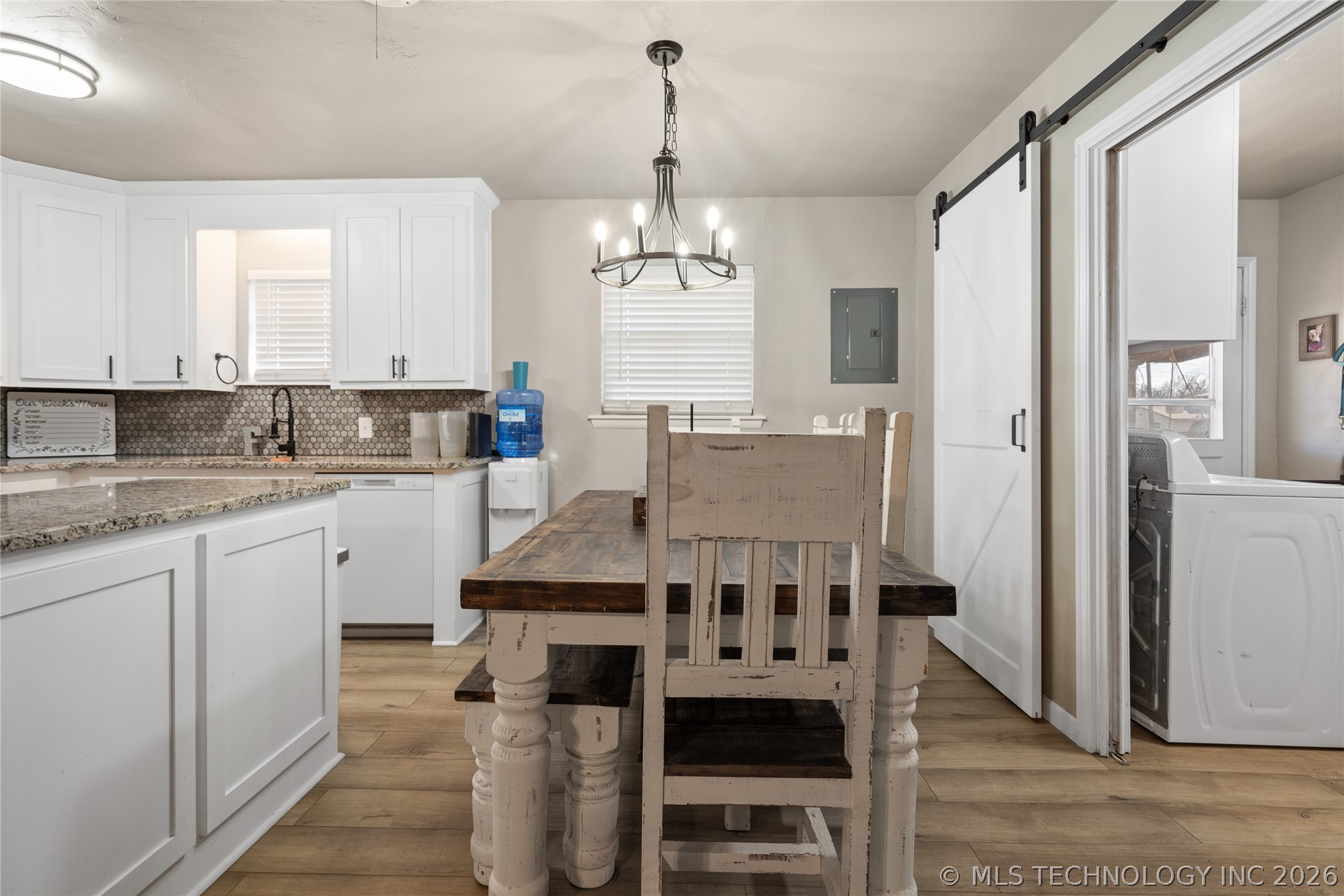 1419 W Oklahoma Property Photo 15