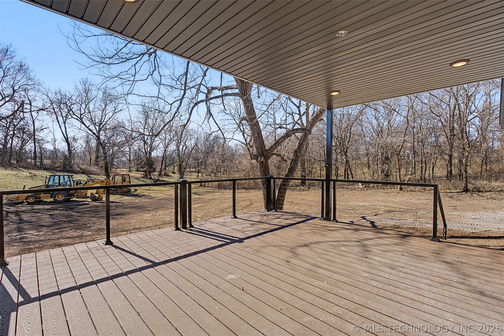 240 E 14th Street Property Photo 24