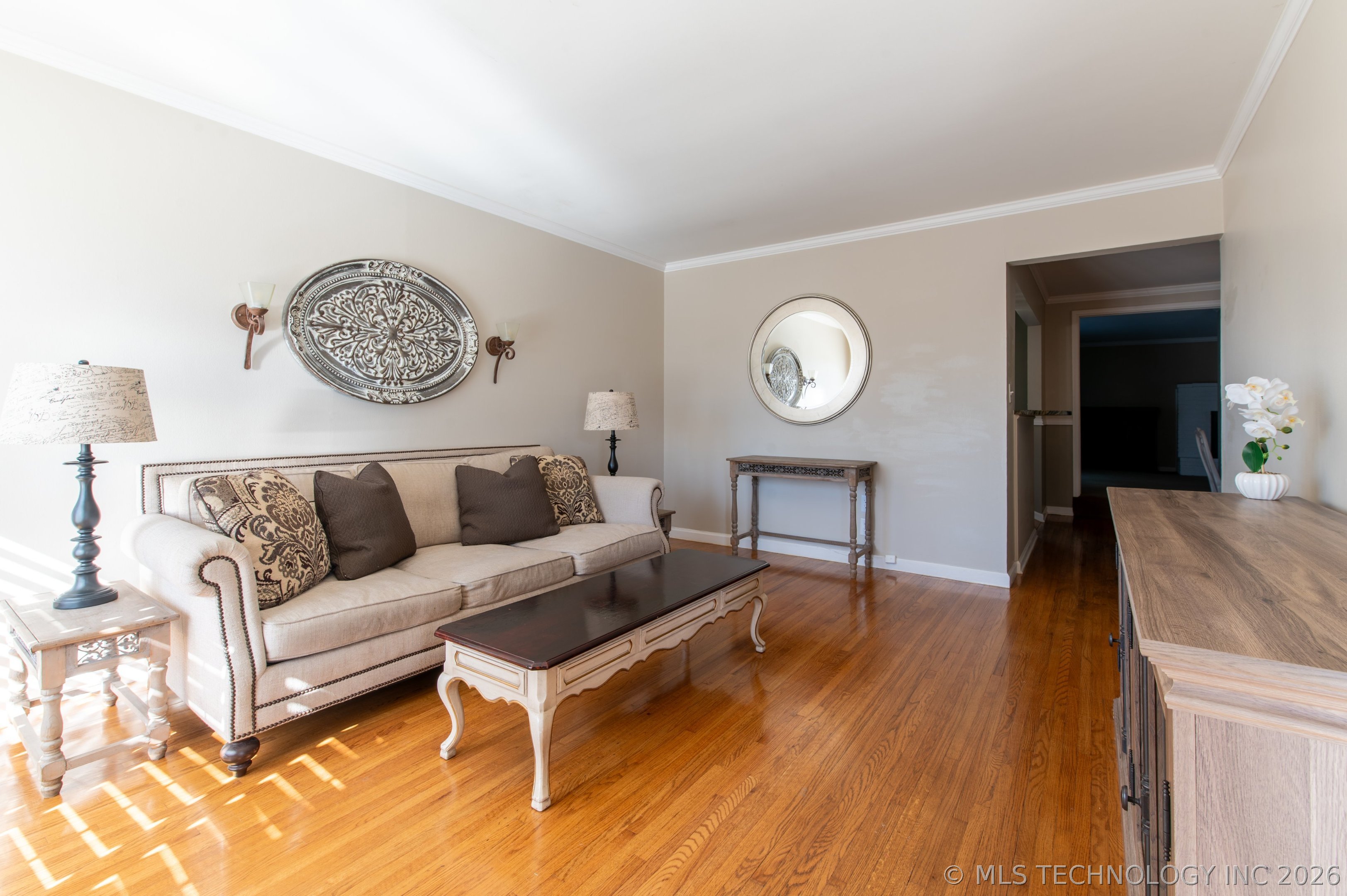 4251 E 25th Street Property Photo 3