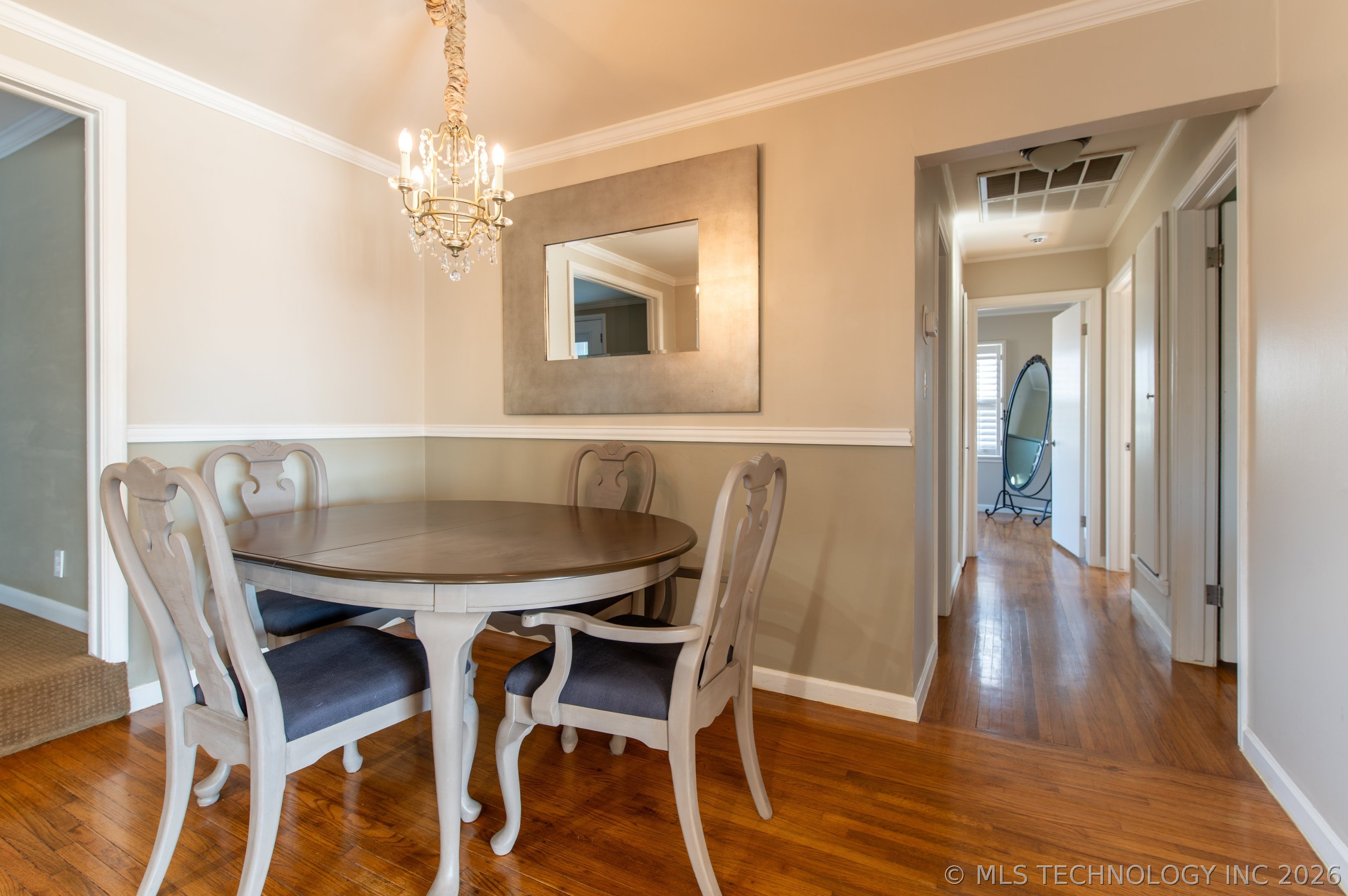 4251 E 25th Street Property Photo 9