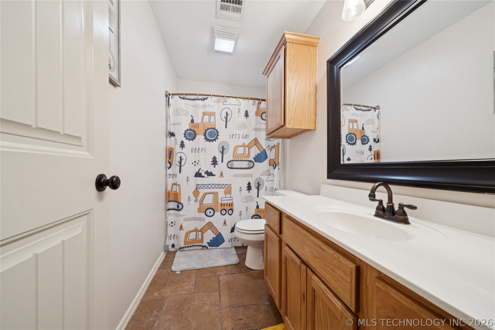 814 E Comet Street Property Photo 12