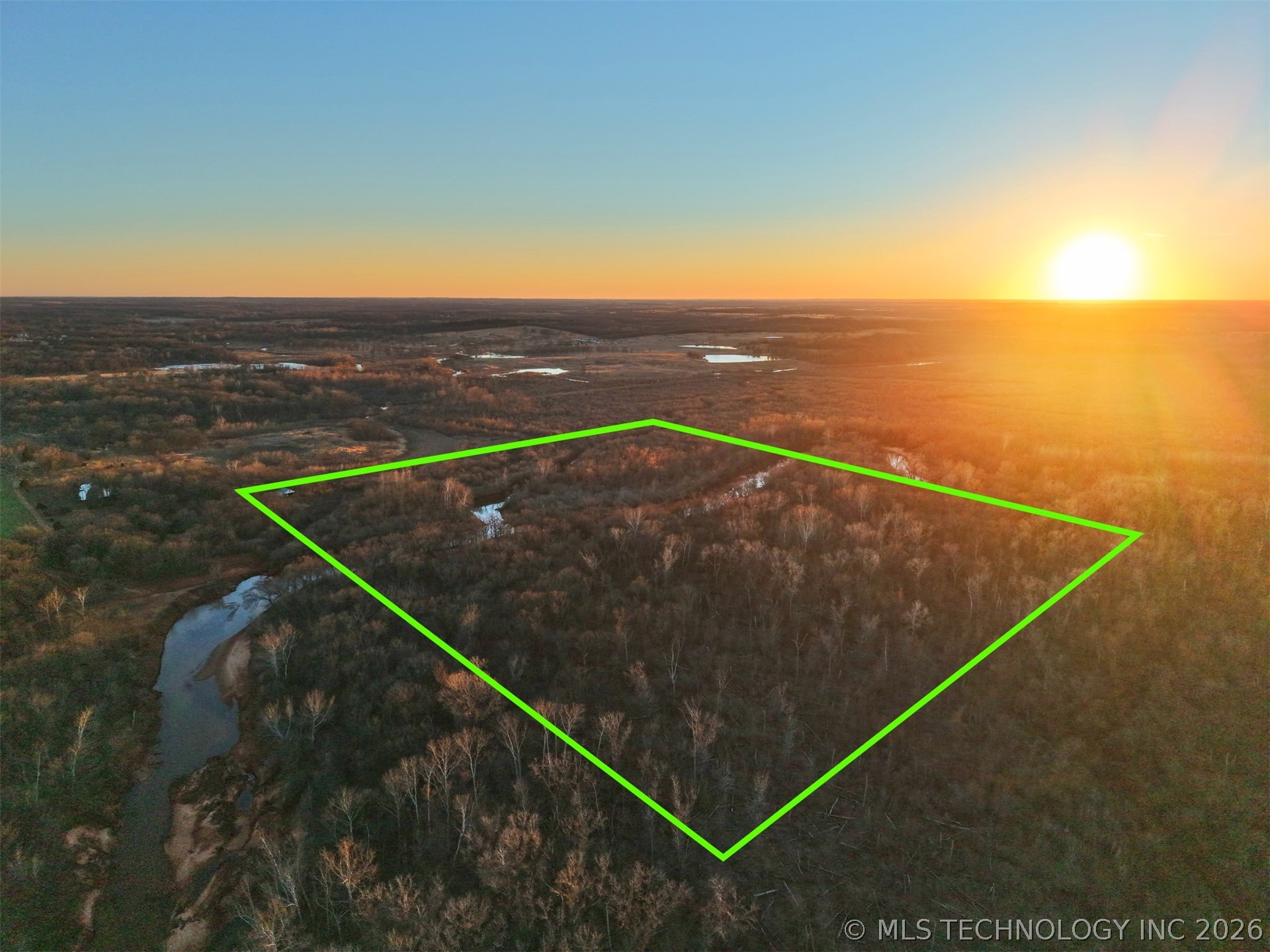 2604682 Property Photo 23