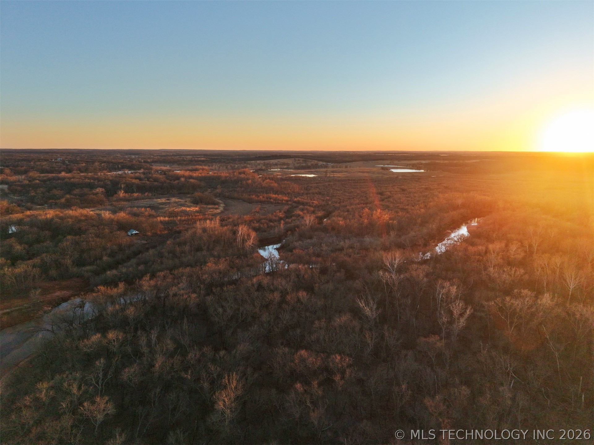 2604682 Property Photo 24