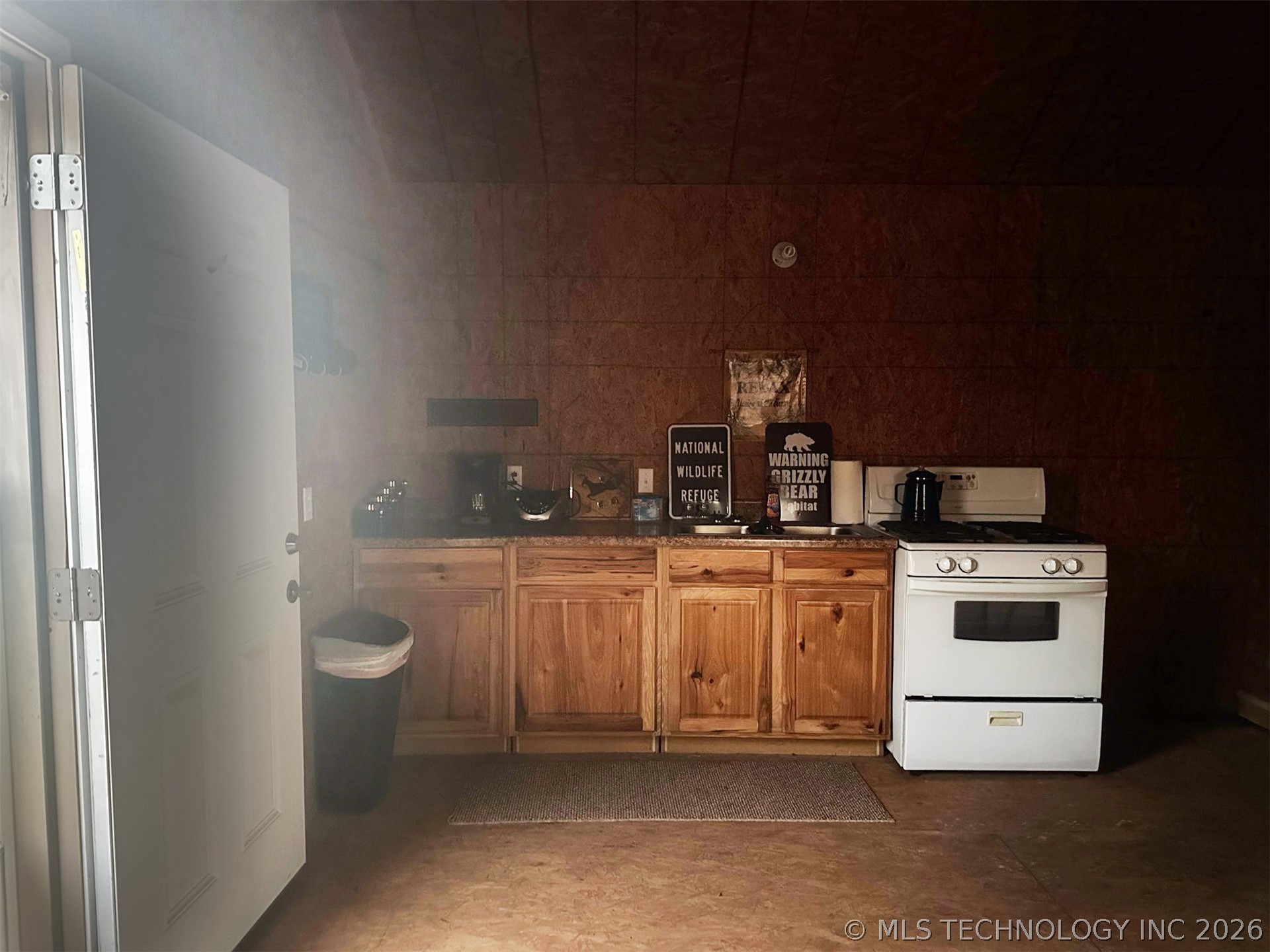 2604682 Property Photo 42