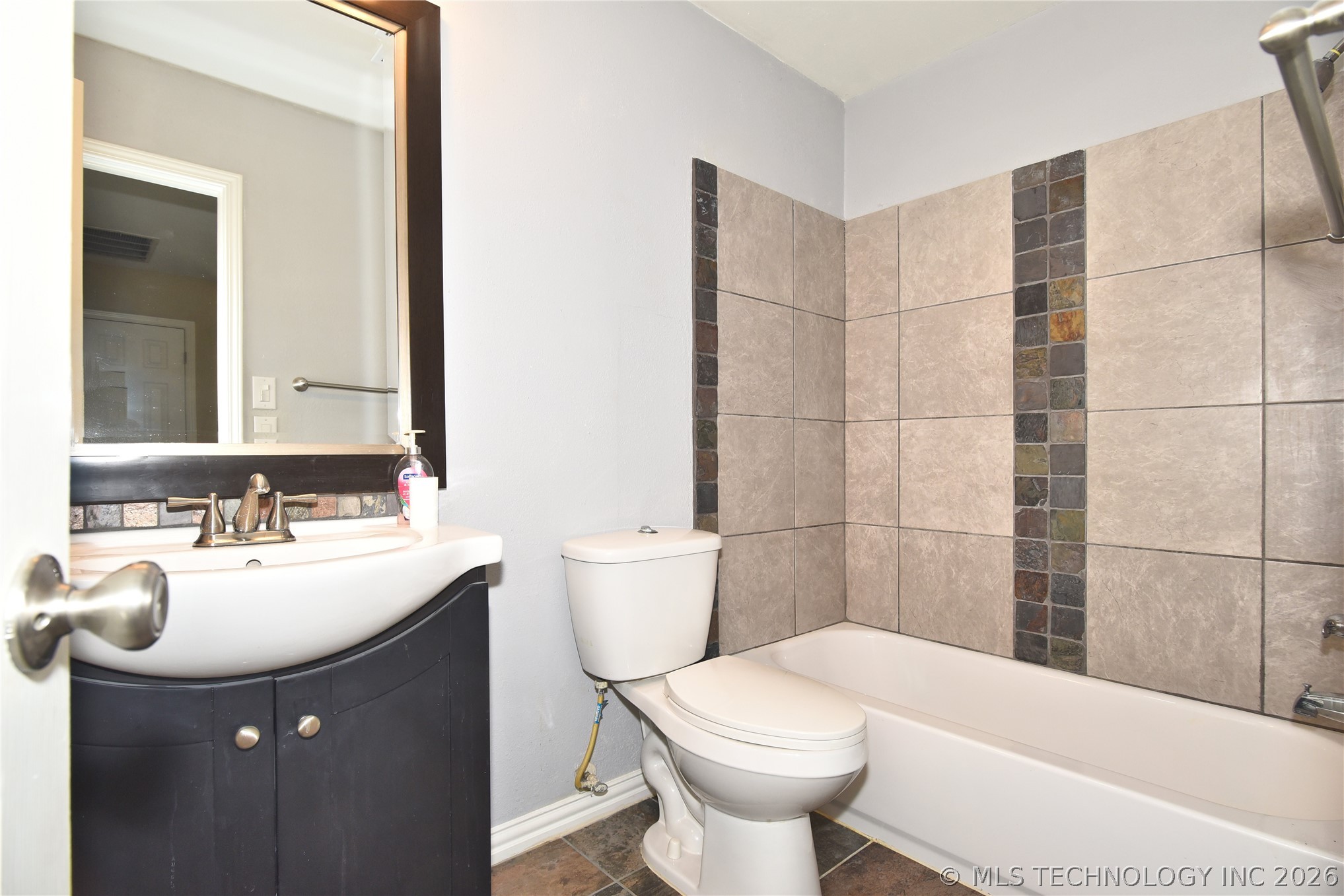 1717 N 27th Street Property Photo 26