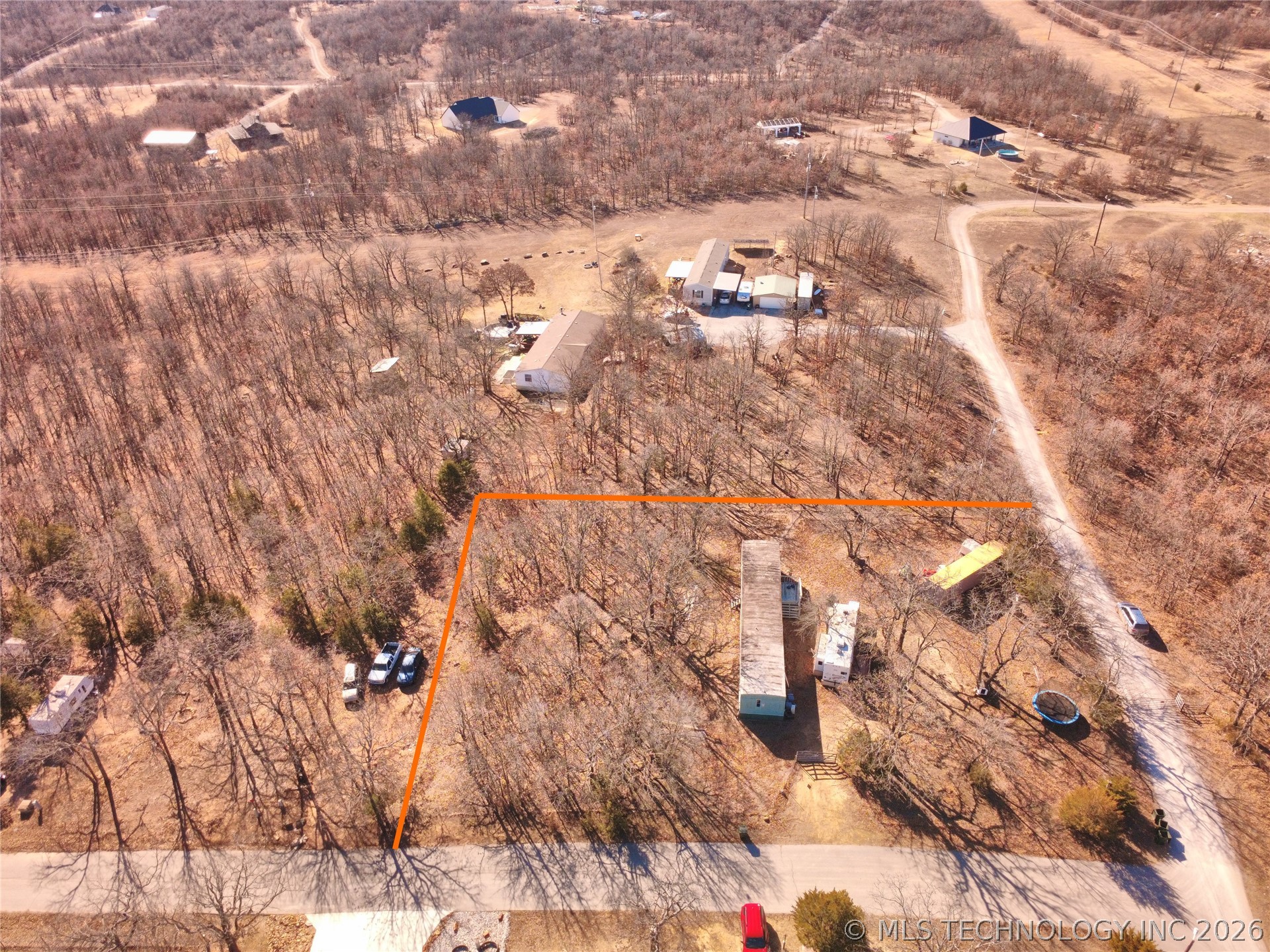 000 Lake Country Road Property Photo 1