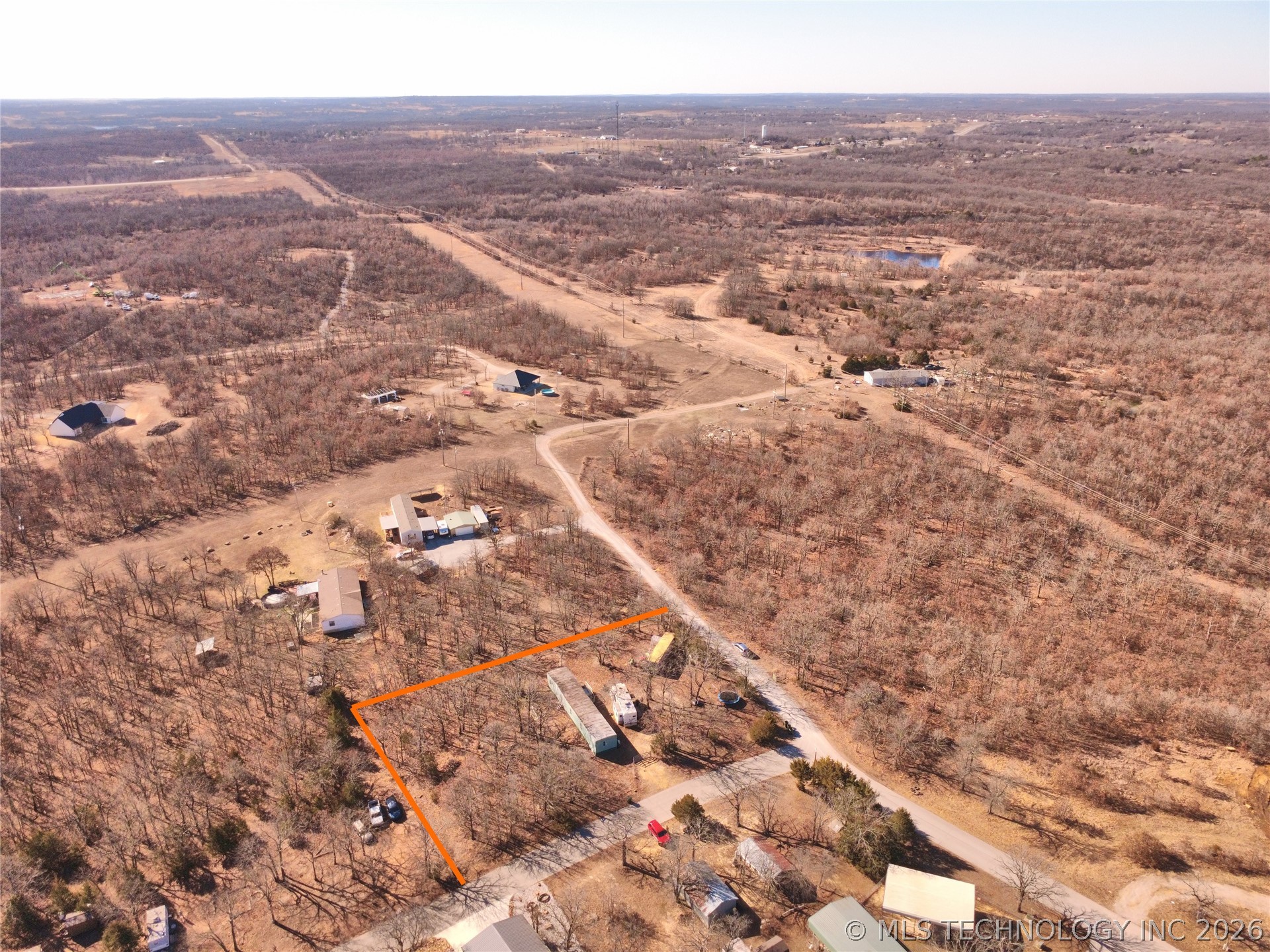 000 Lake Country Road Property Photo 7