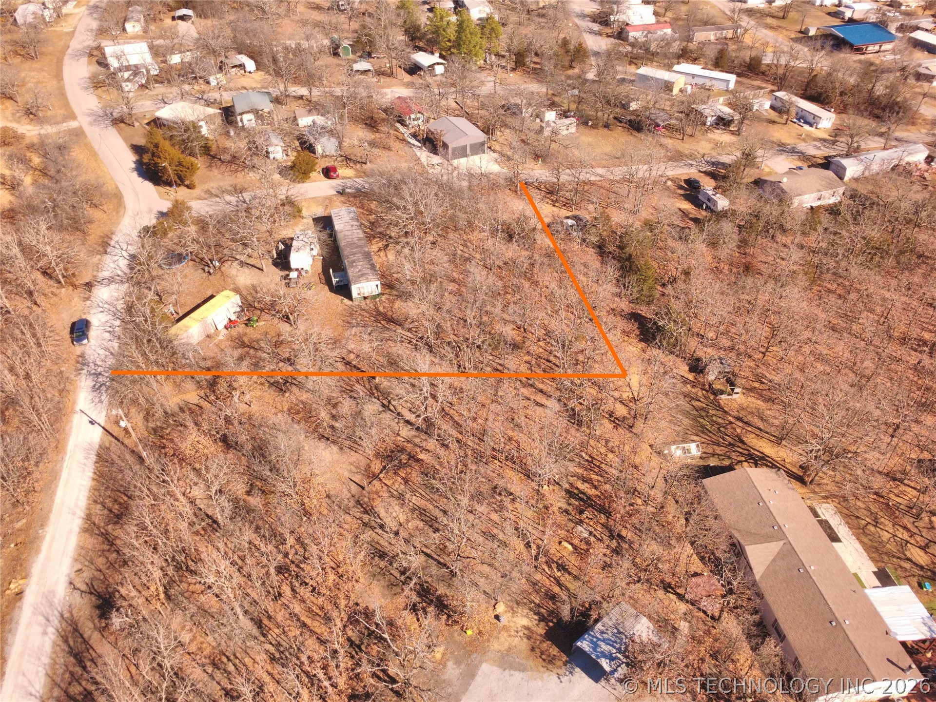 000 Lake Country Road Property Photo 8