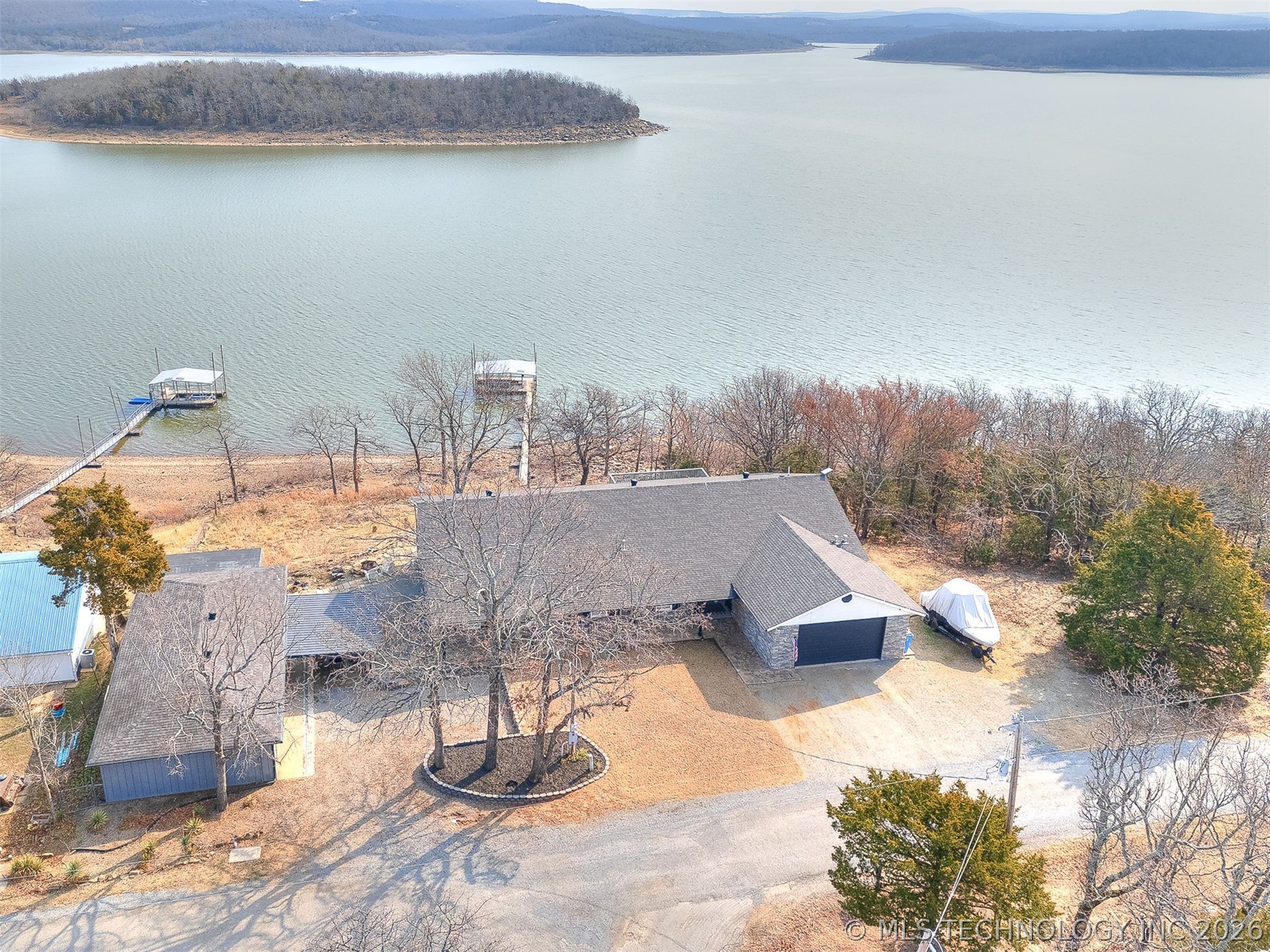 218 Nakomis Circle Property Photo 1