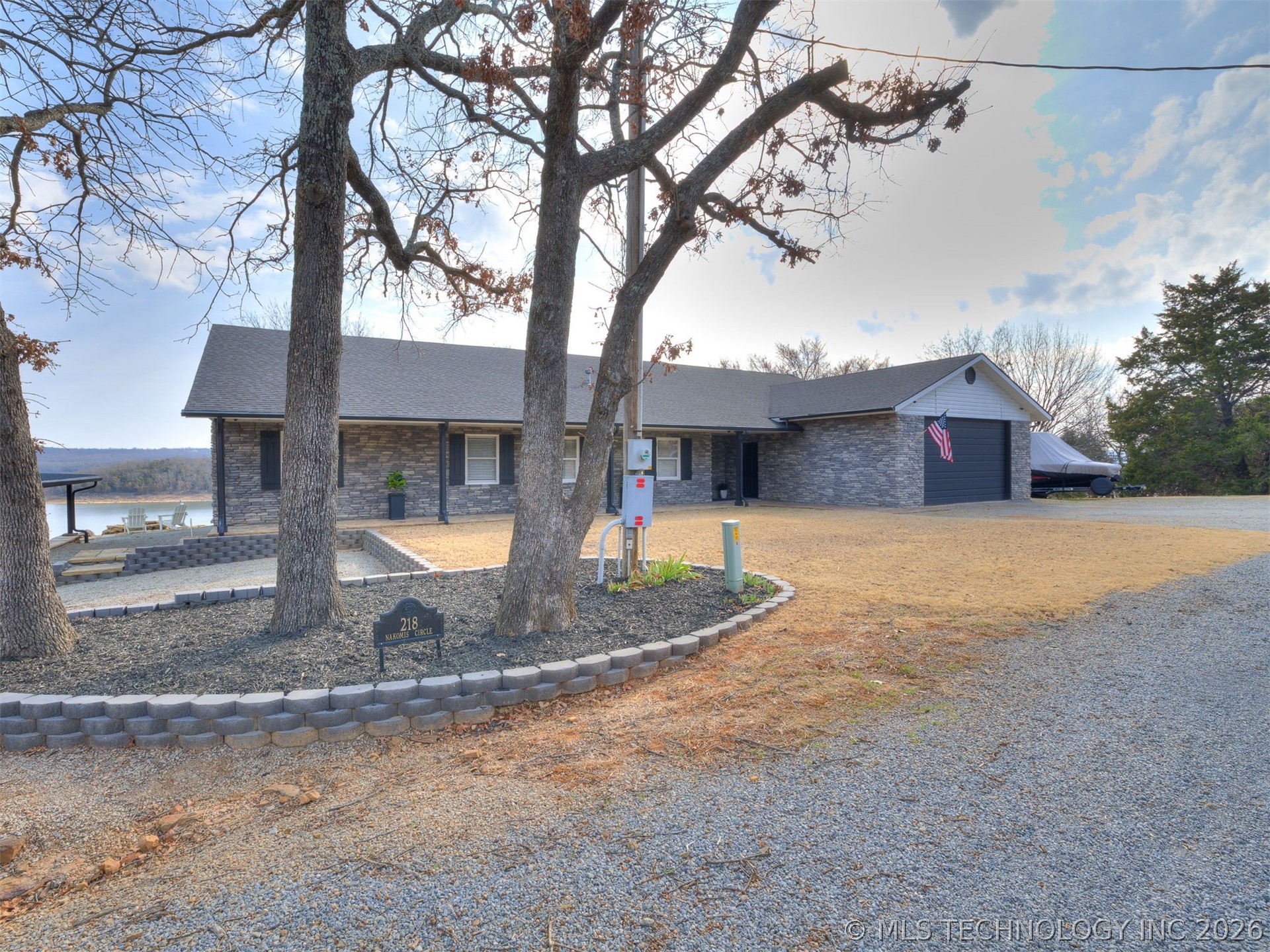 218 Nakomis Circle Property Photo 3