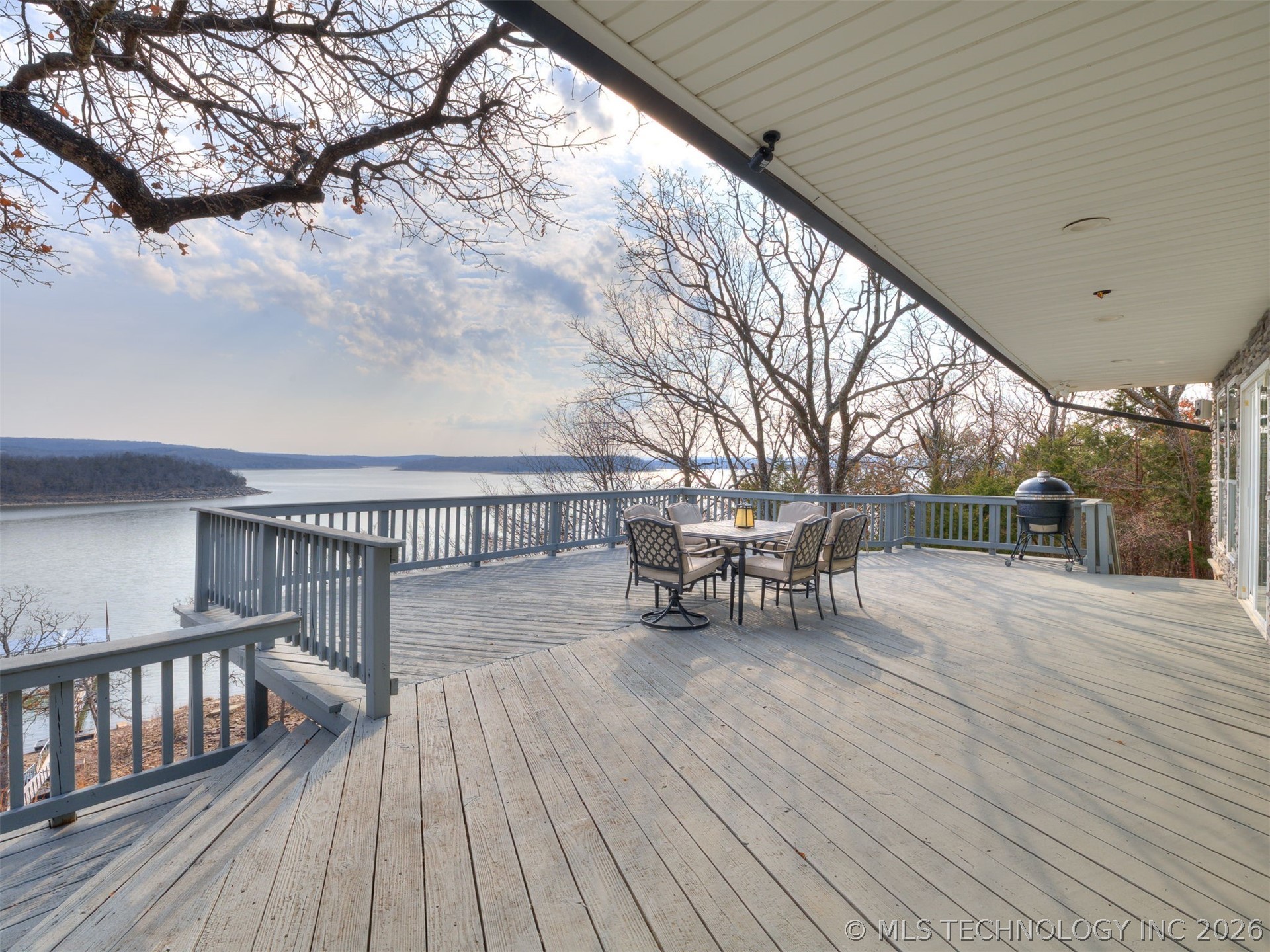 218 Nakomis Circle Property Photo 4