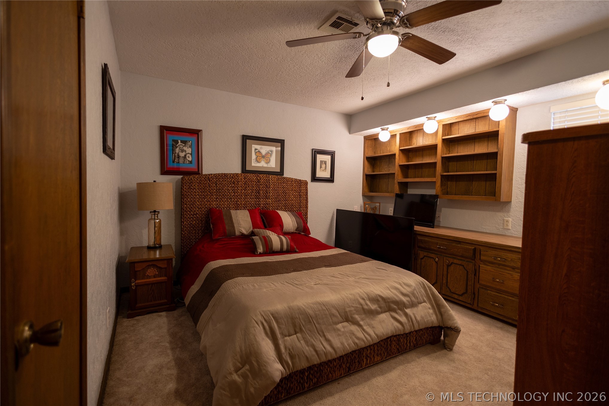 1701 Lakeview Property Photo 18