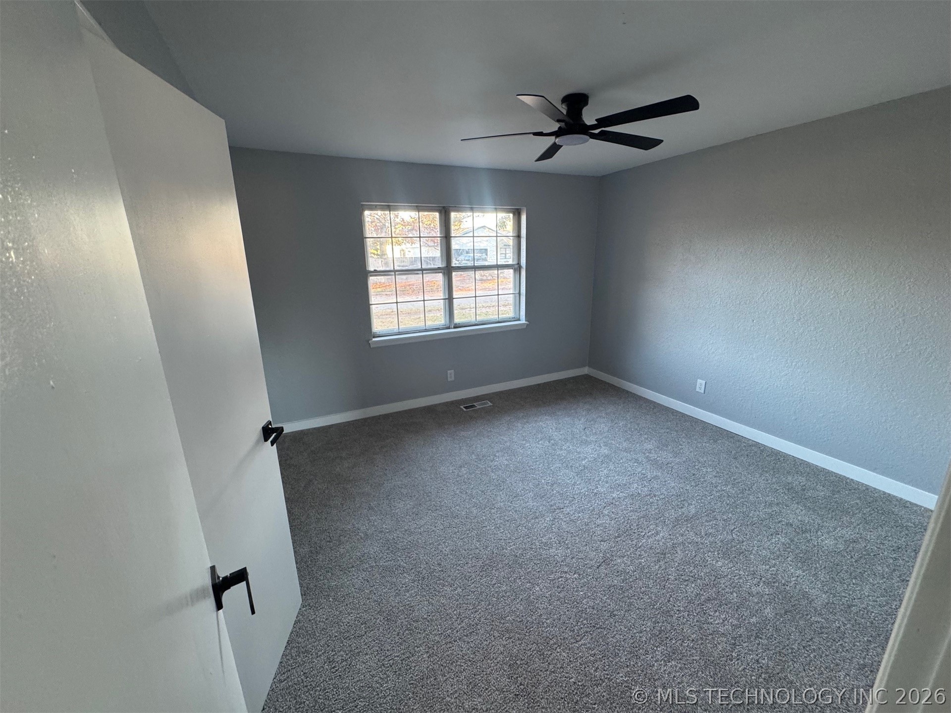 2701 E Indianola Street Property Photo 11