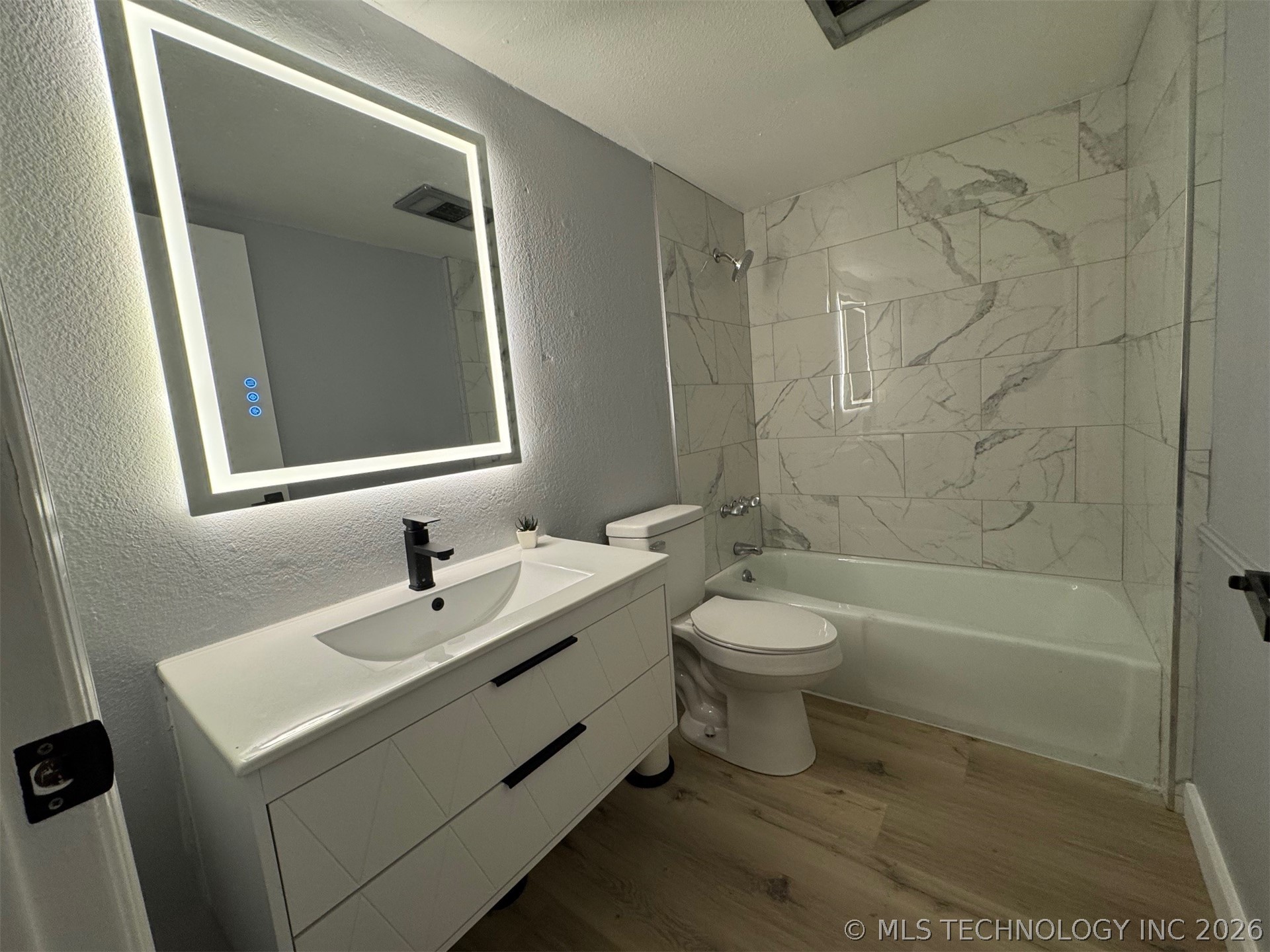 2701 E Indianola Street Property Photo 22