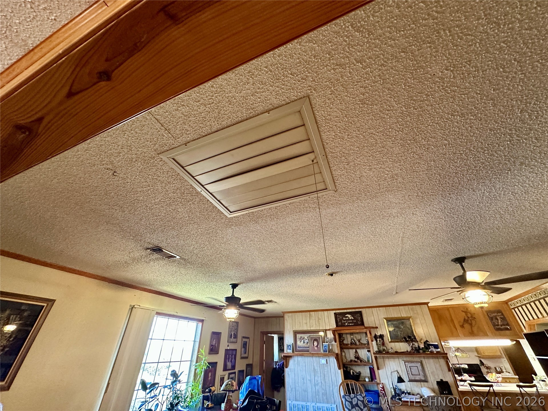 5924 Kickapoo Avenue Property Photo 10