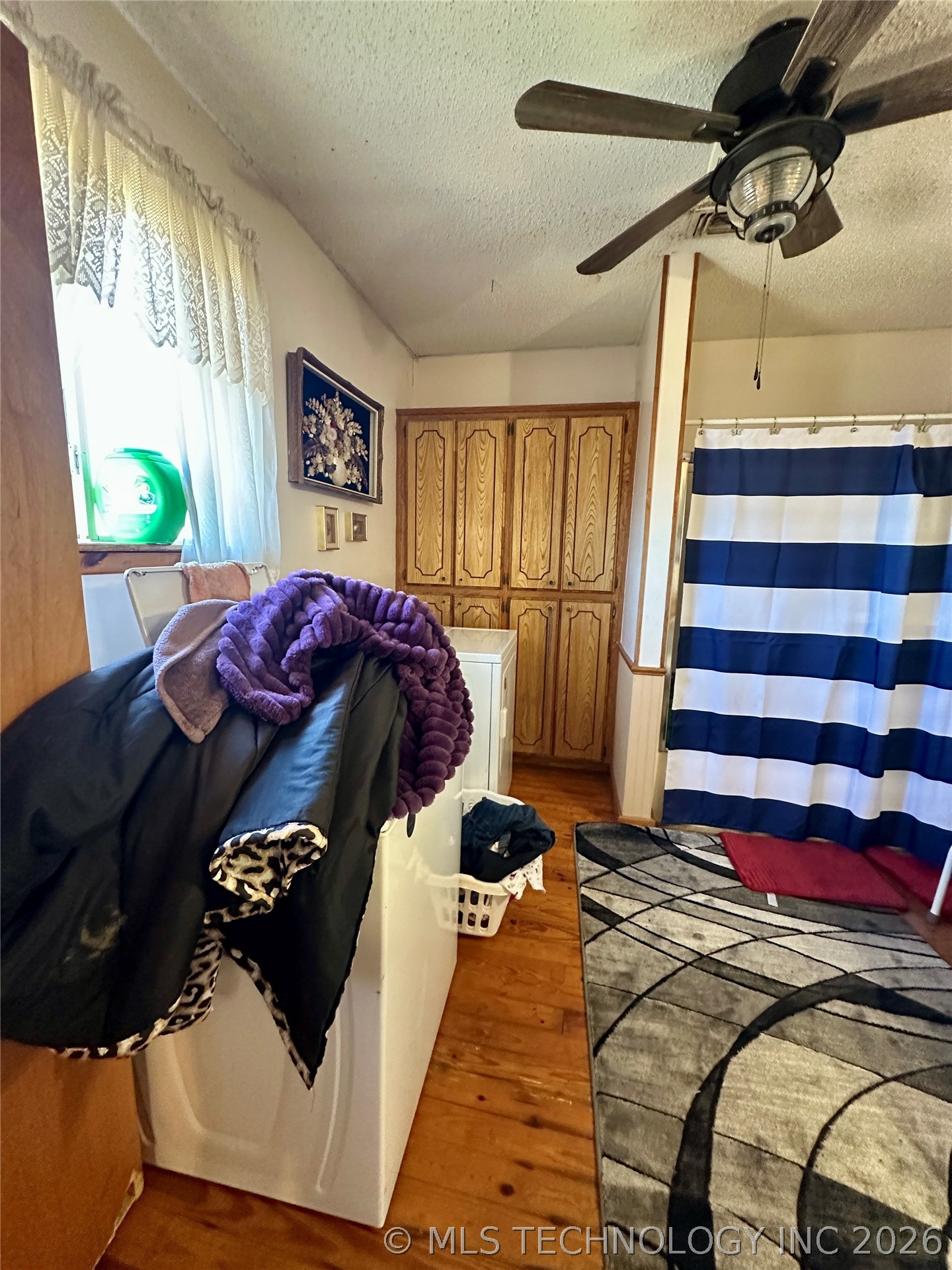 5924 Kickapoo Avenue Property Photo 15