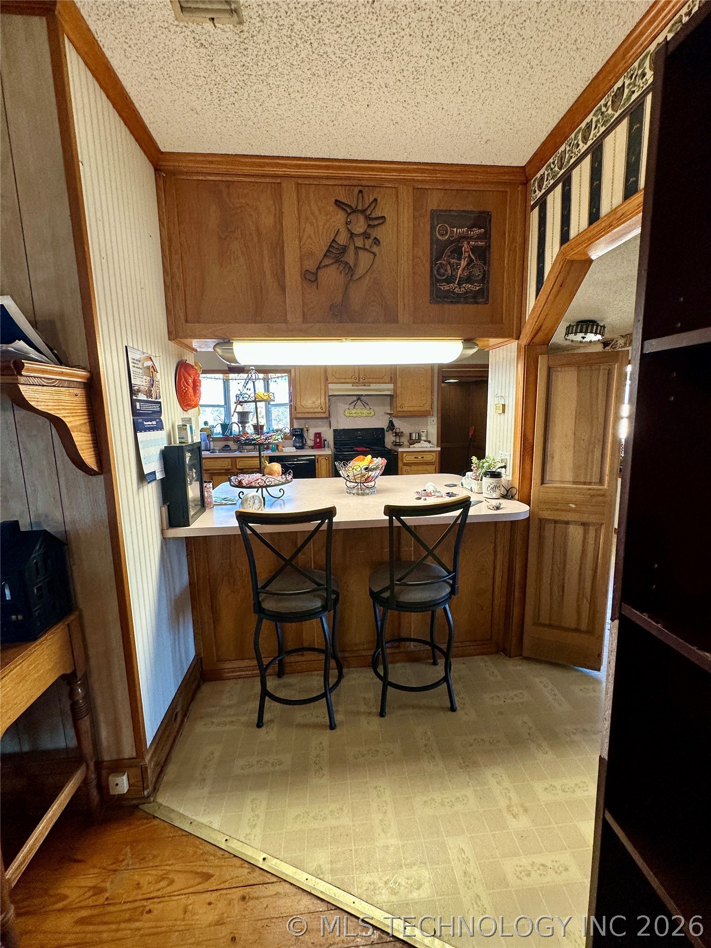 5924 Kickapoo Avenue Property Photo 16