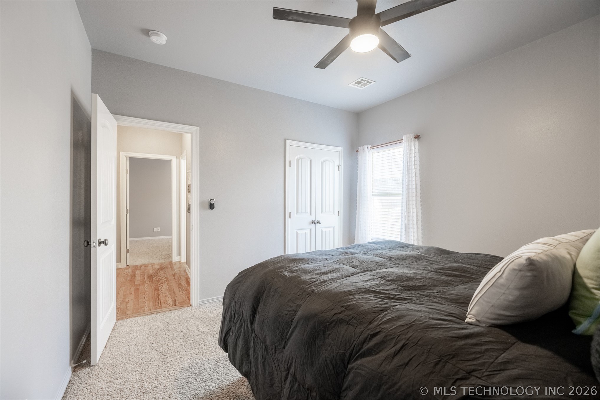 710 W 40th Street Property Photo 34