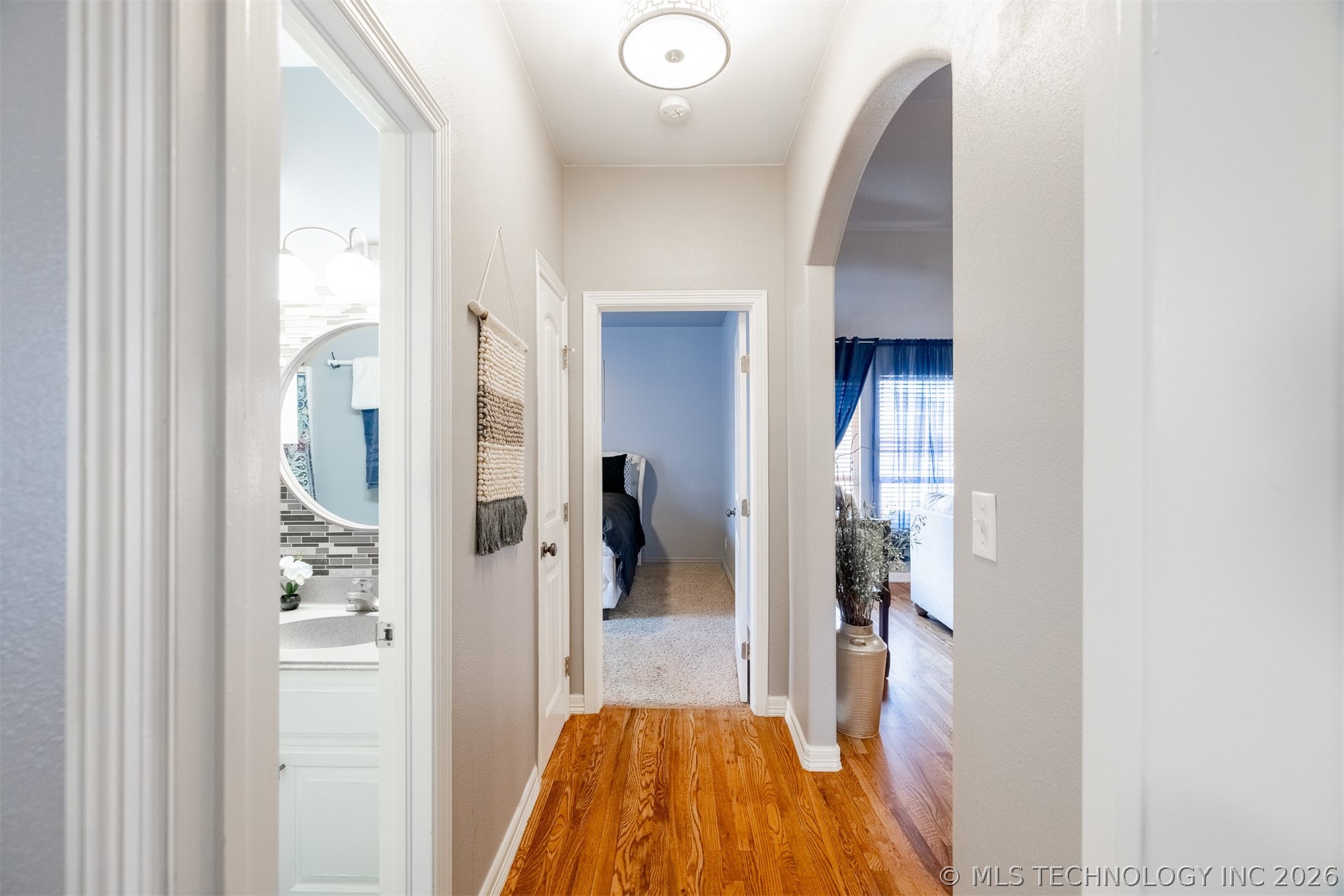 710 W 40th Street Property Photo 39