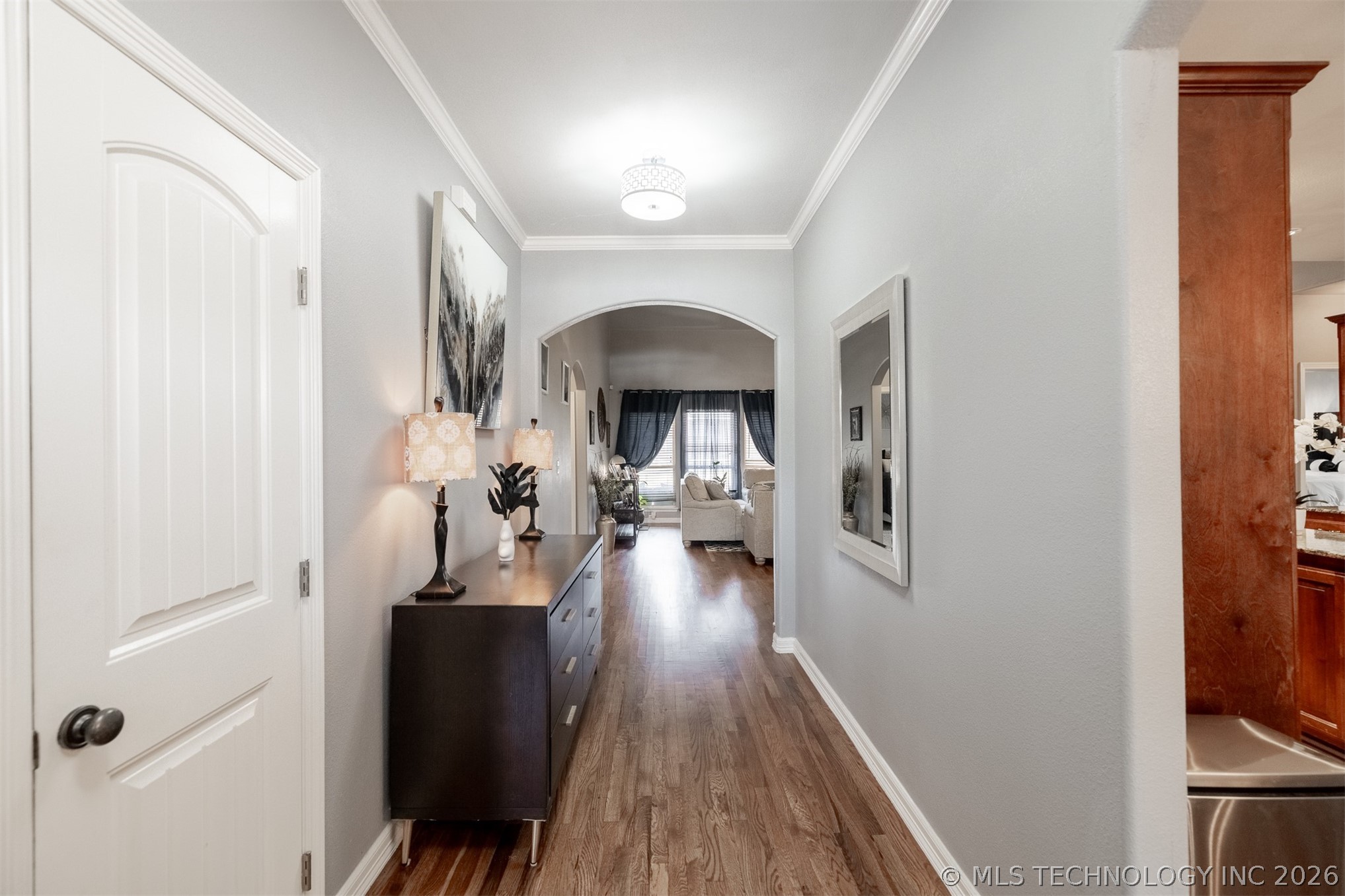 710 W 40th Street Property Photo 51