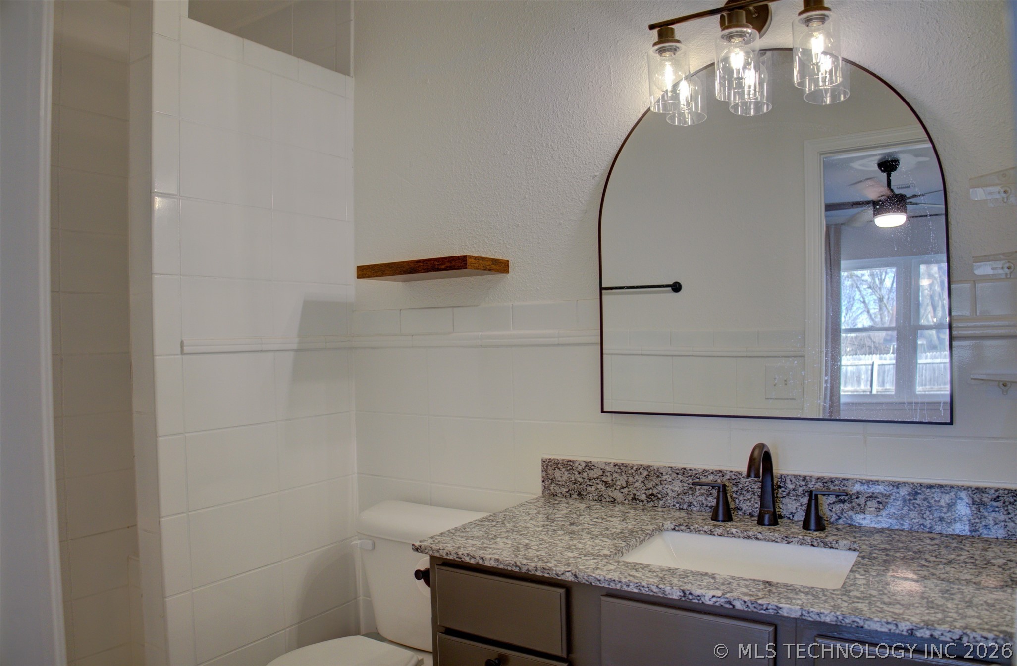 1924 W Urbana Street Property Photo 38