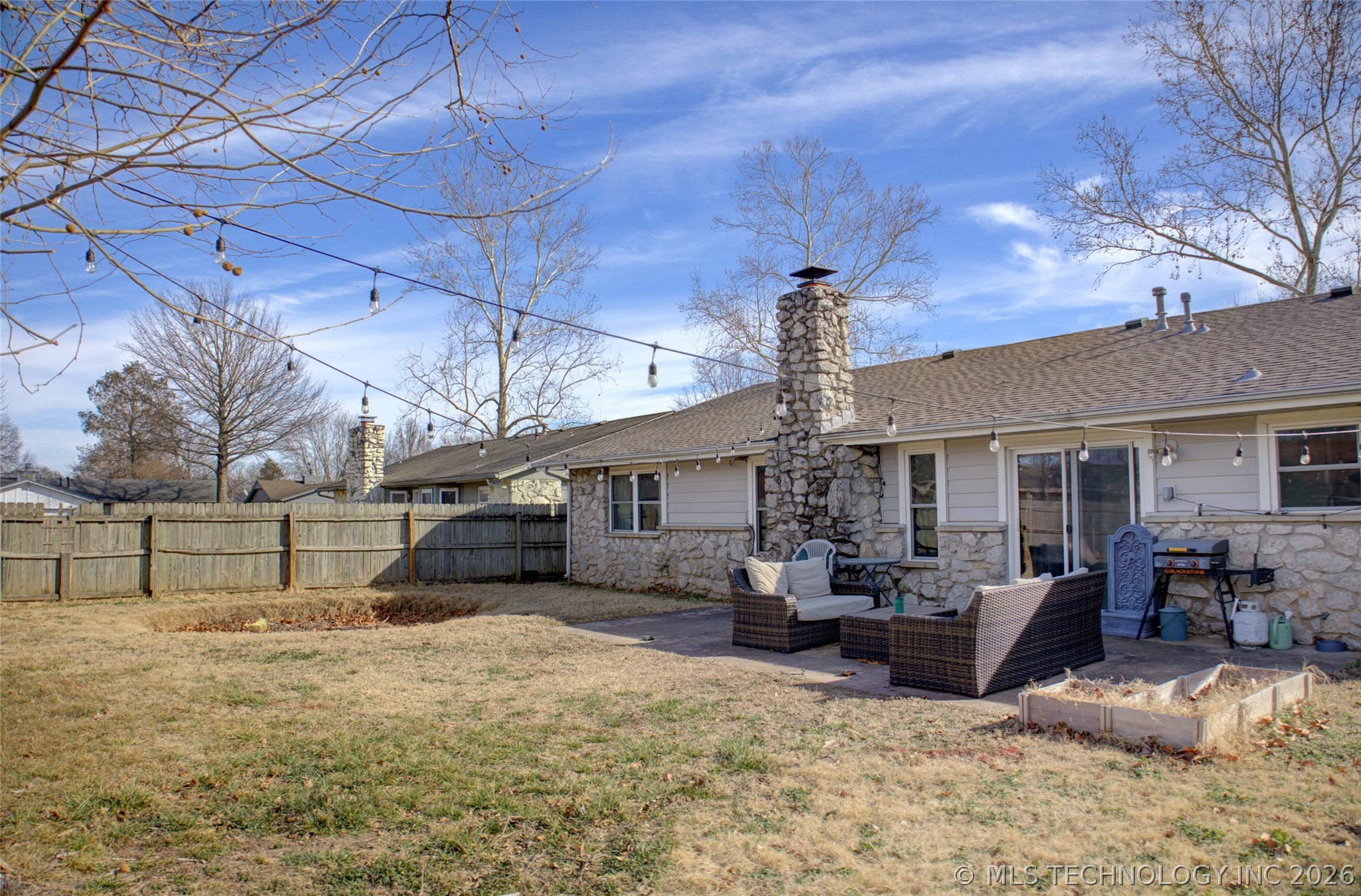 1924 W Urbana Street Property Photo 44